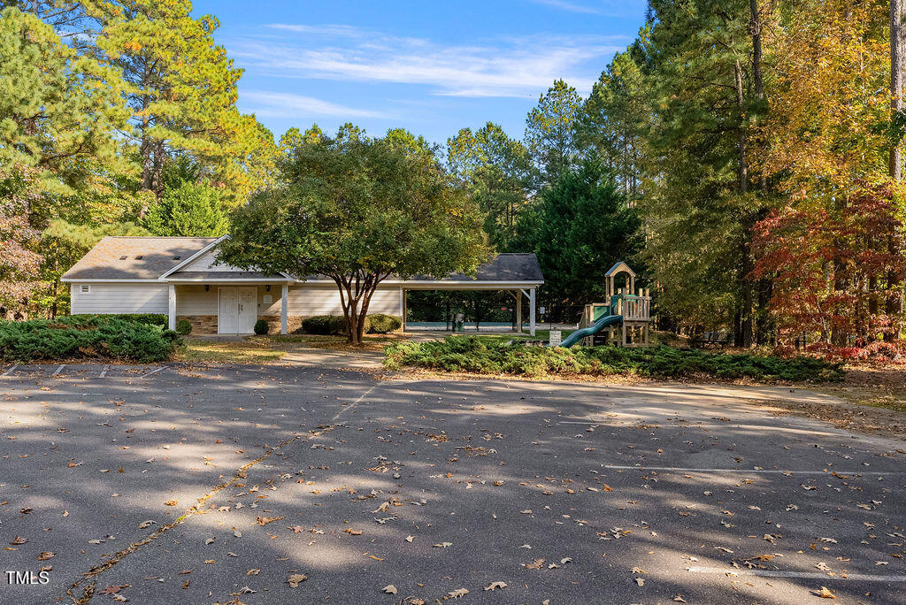 65 Applegate Drive Property Photo 38