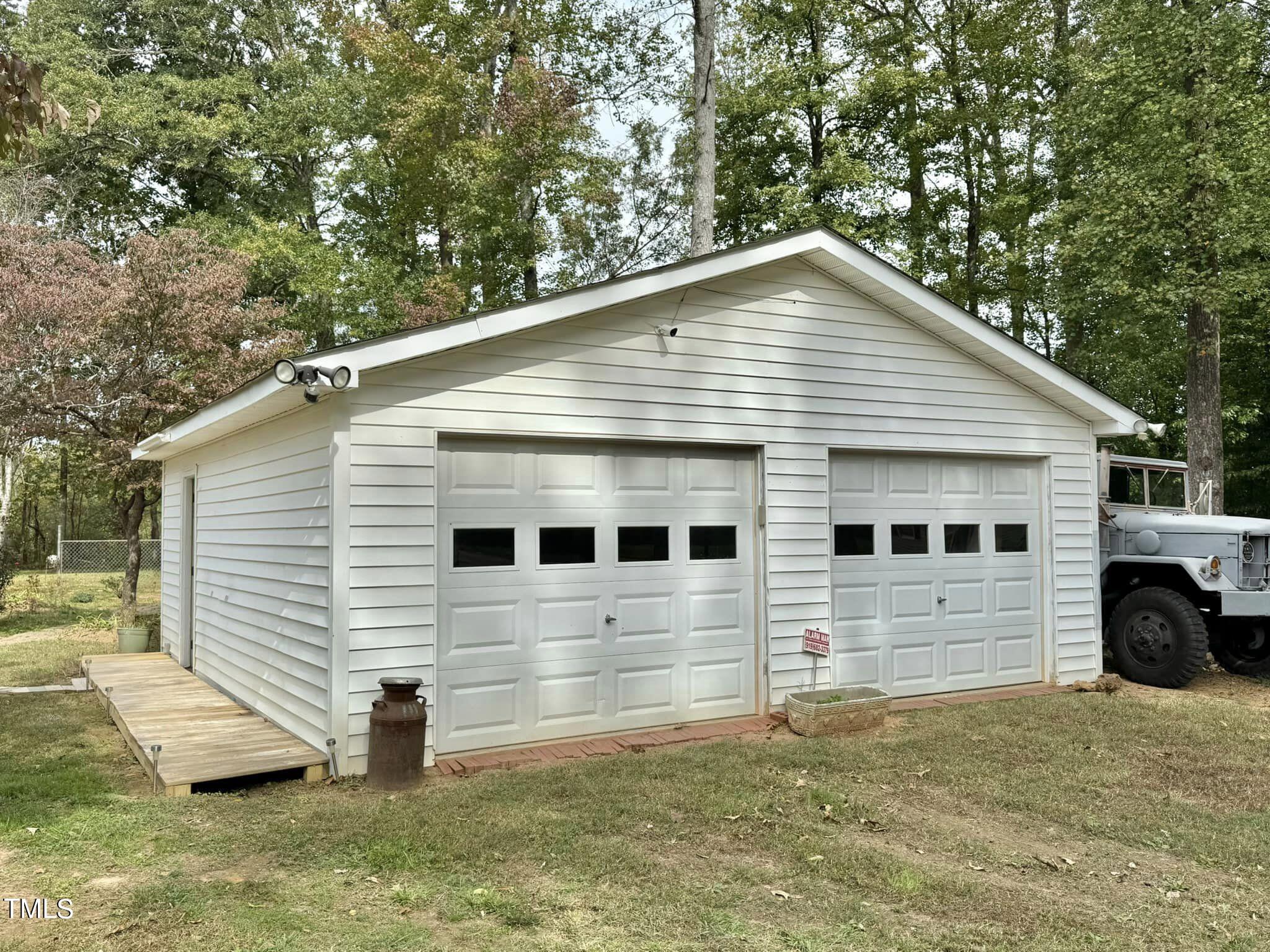 189 Wolfe Road Property Photo 3