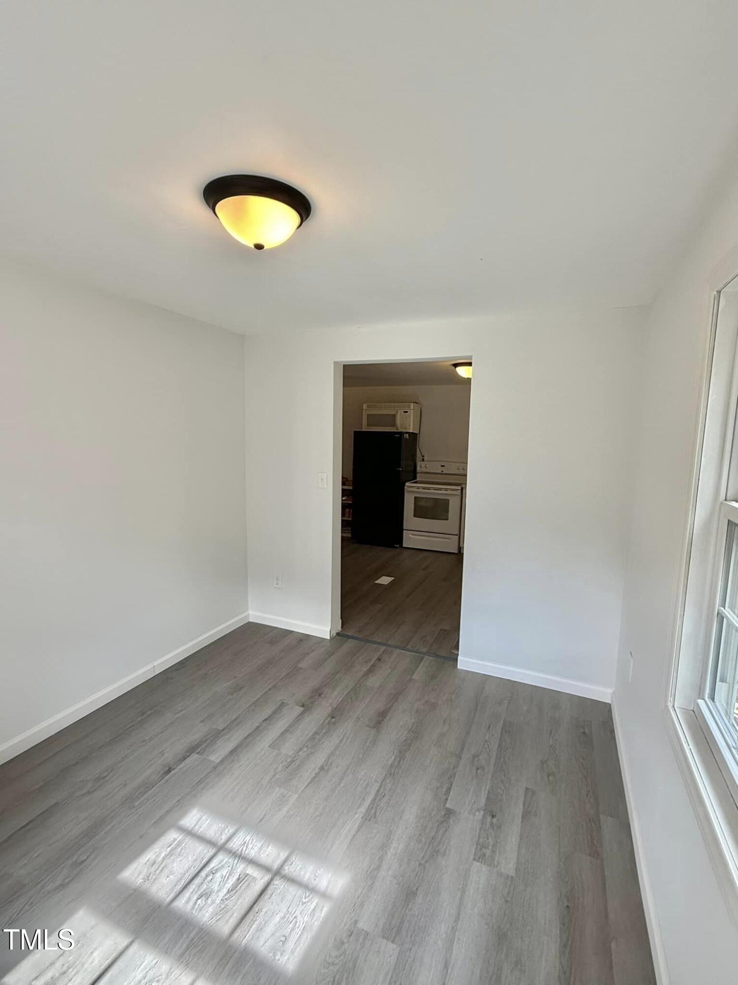 189 Wolfe Road Property Photo 12