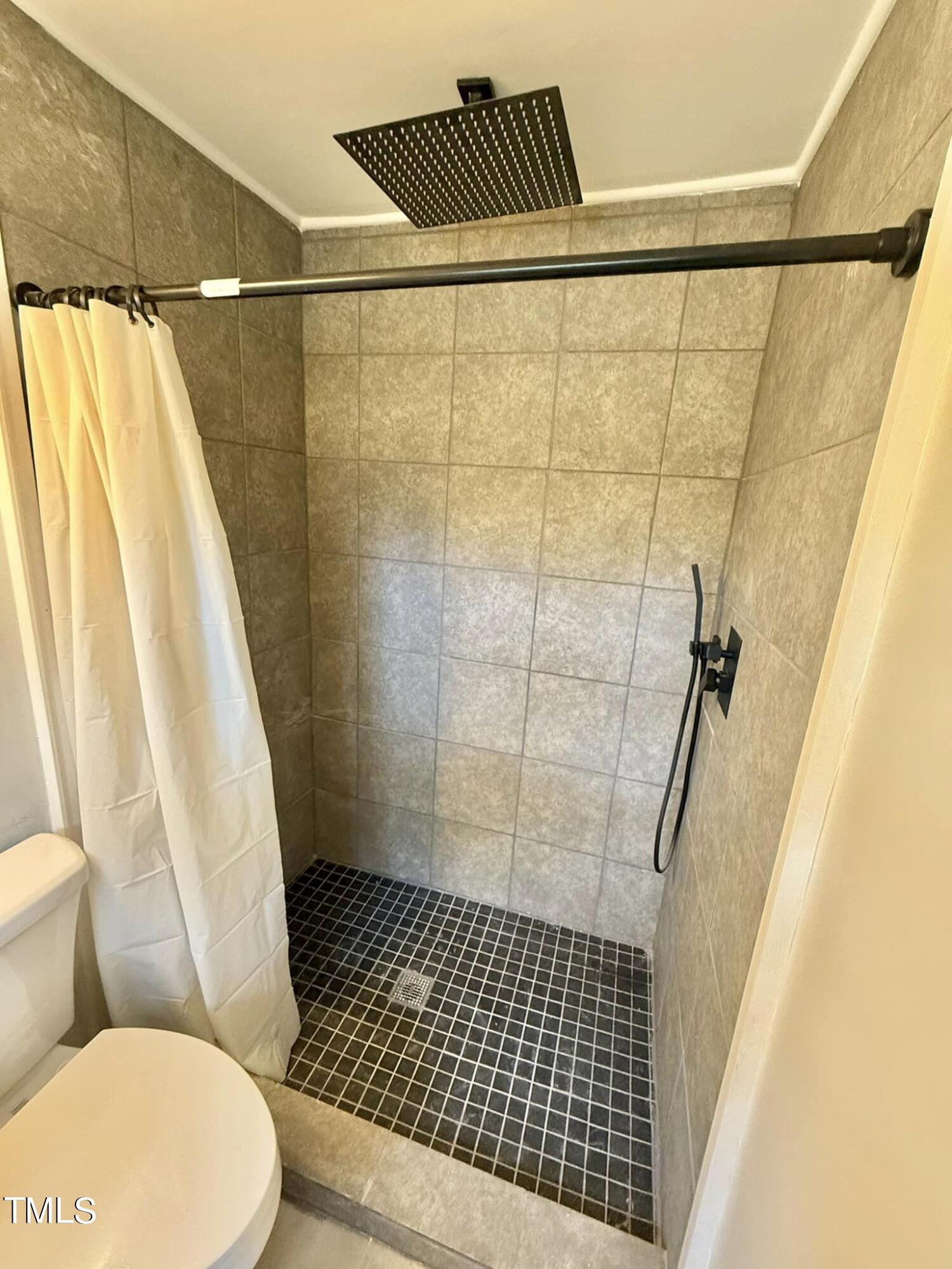 189 Wolfe Road Property Photo 17