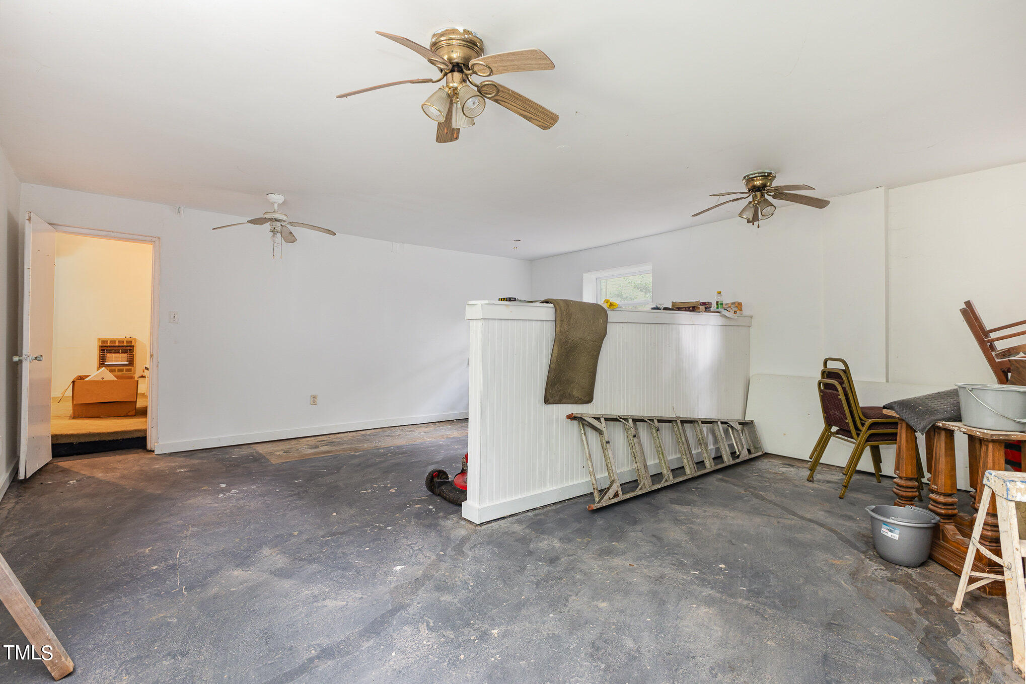 415 N Hyde Park Avenue Property Photo 21