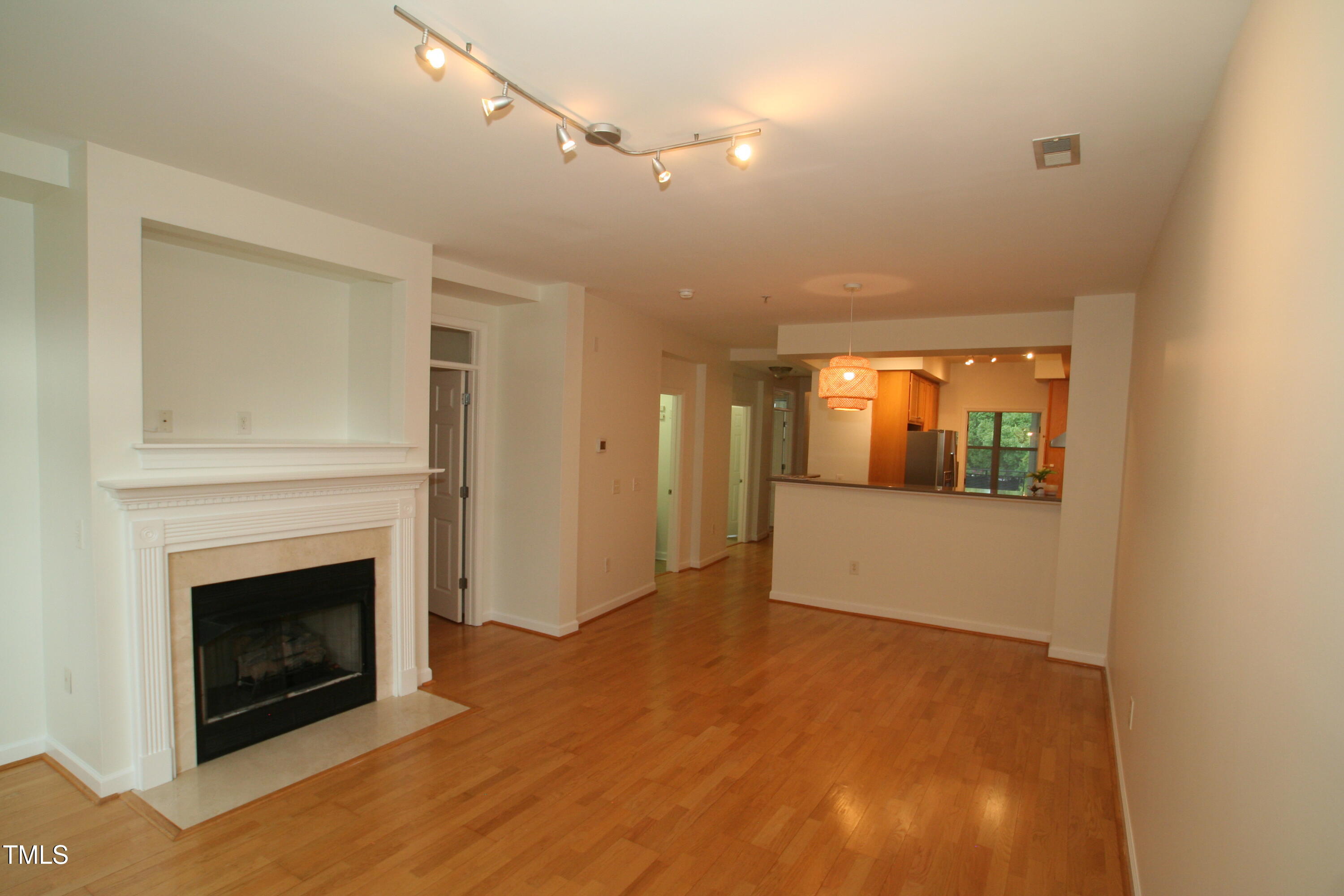 1001 Hillsborough Street # 304 Property Photo 8