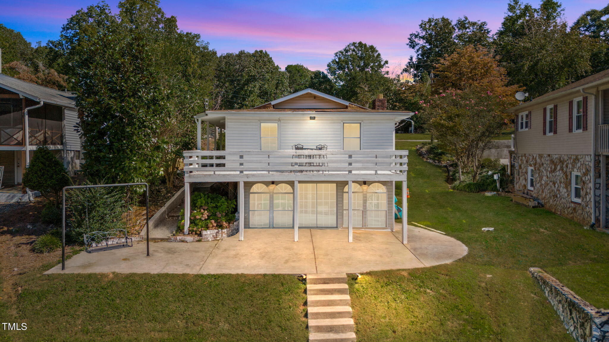 492 Pinehaven Drive Property Photo
