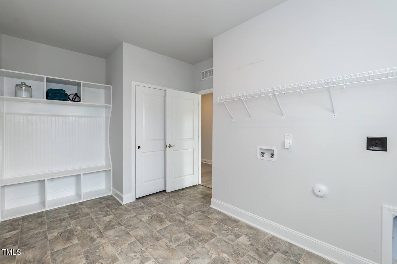 552 Glenkirk Place Lot 109 Property Photo 13