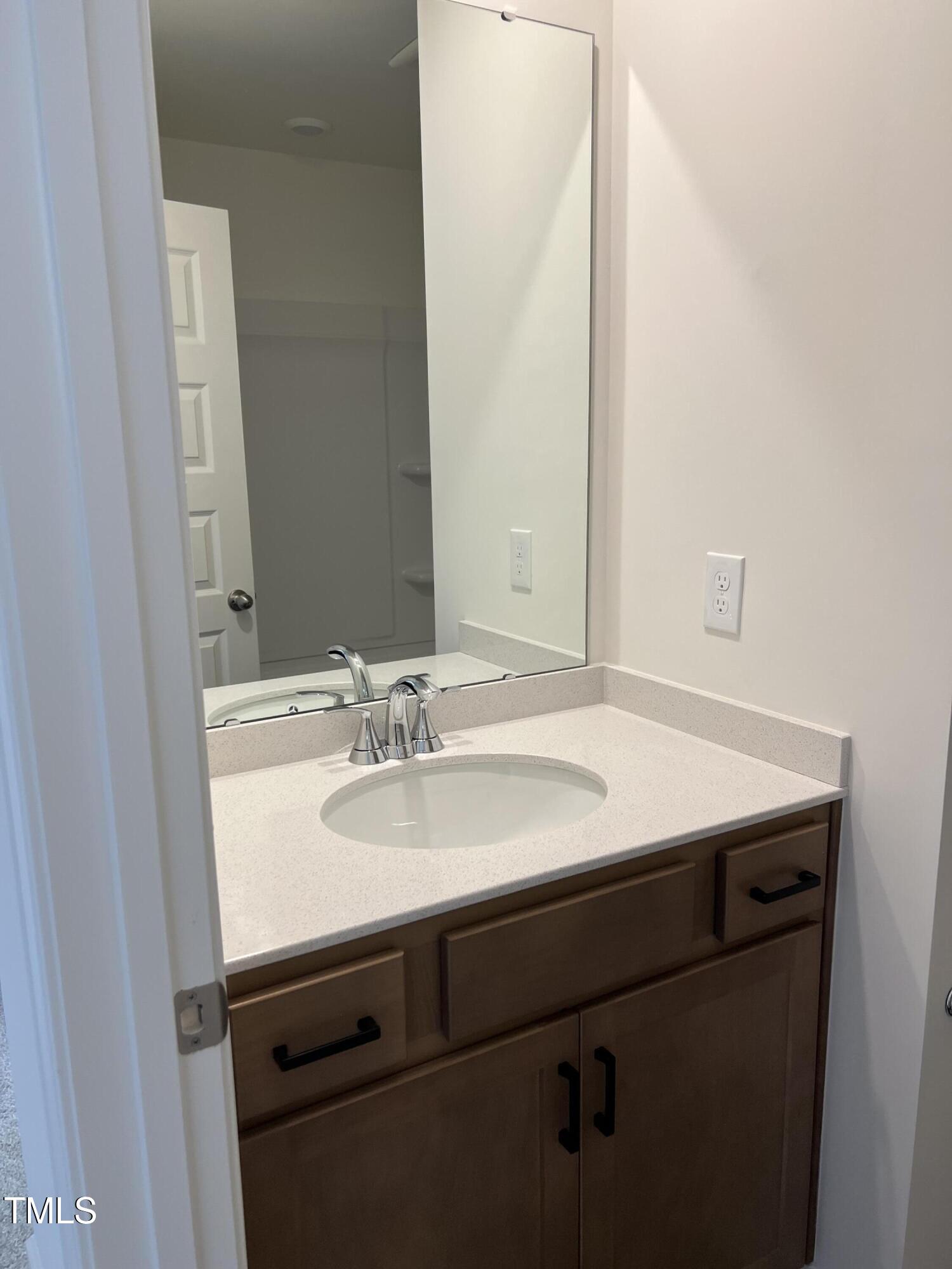 1050 Mountain Crown Street Property Photo 10