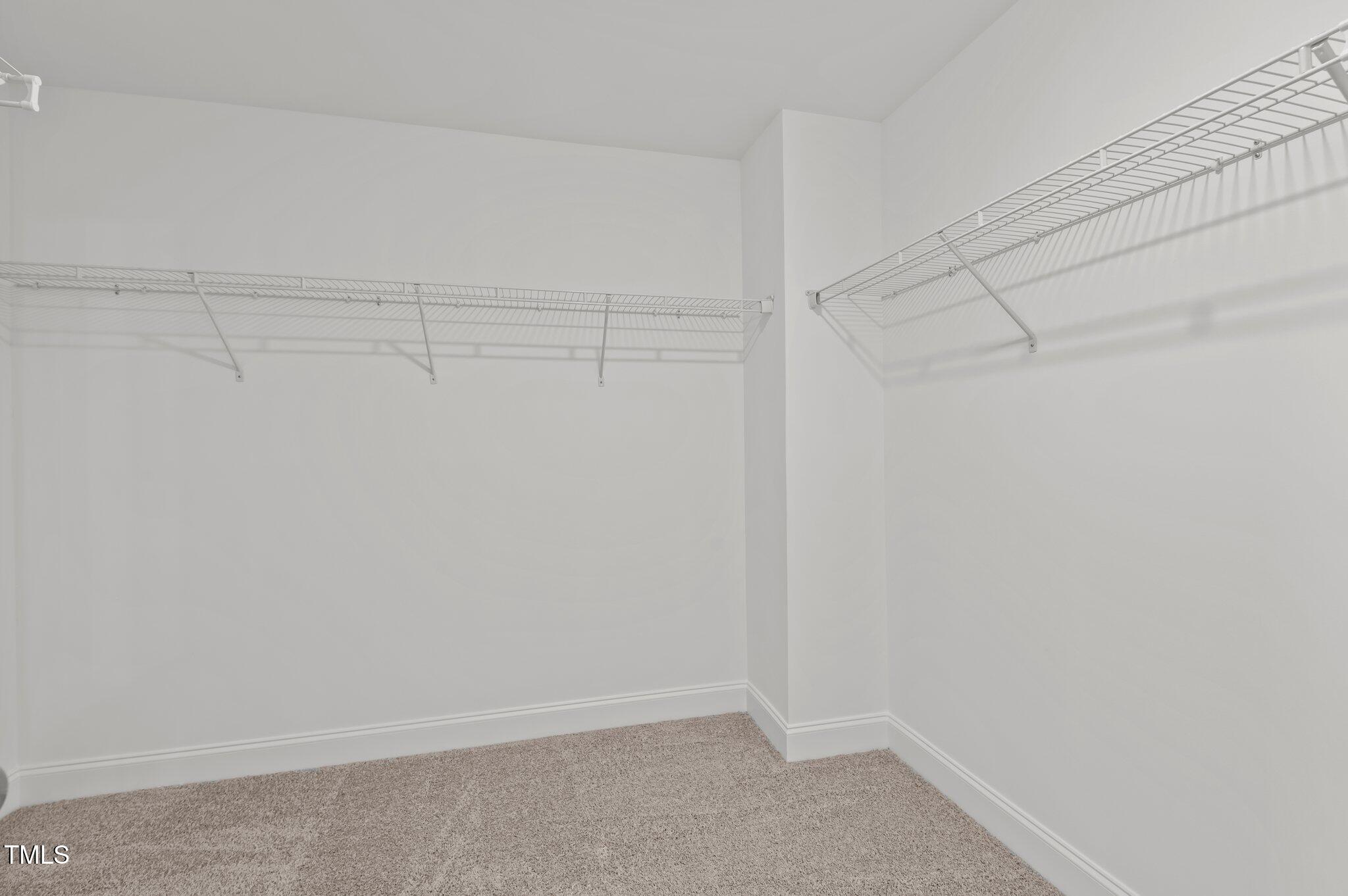 35 Diamond Creek Drive Property Photo 16