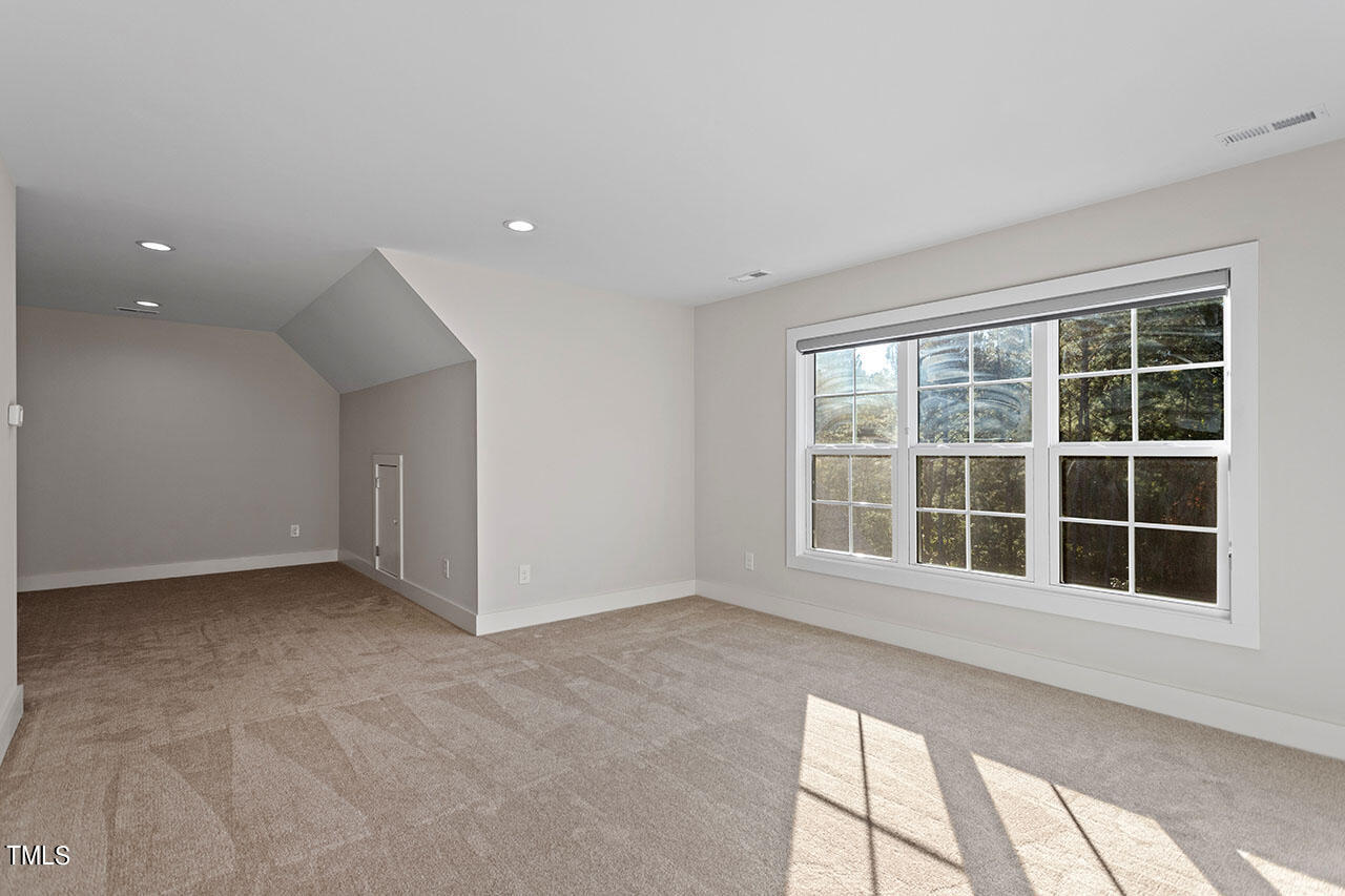 2028 Pleasant Forest Way Property Photo 34