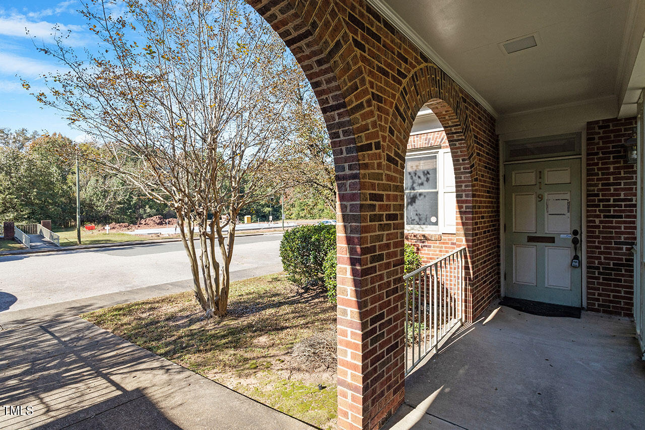 3201 Yorktown Avenue # 110 Property Photo 4