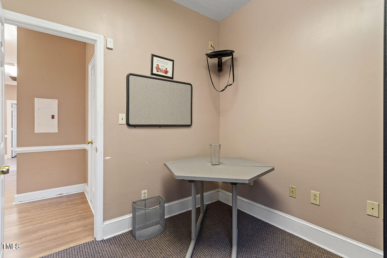 3201 Yorktown Avenue # 110 Property Photo 26