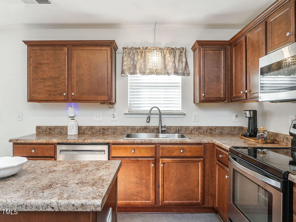 6608 Tromble Road Property Photo 18