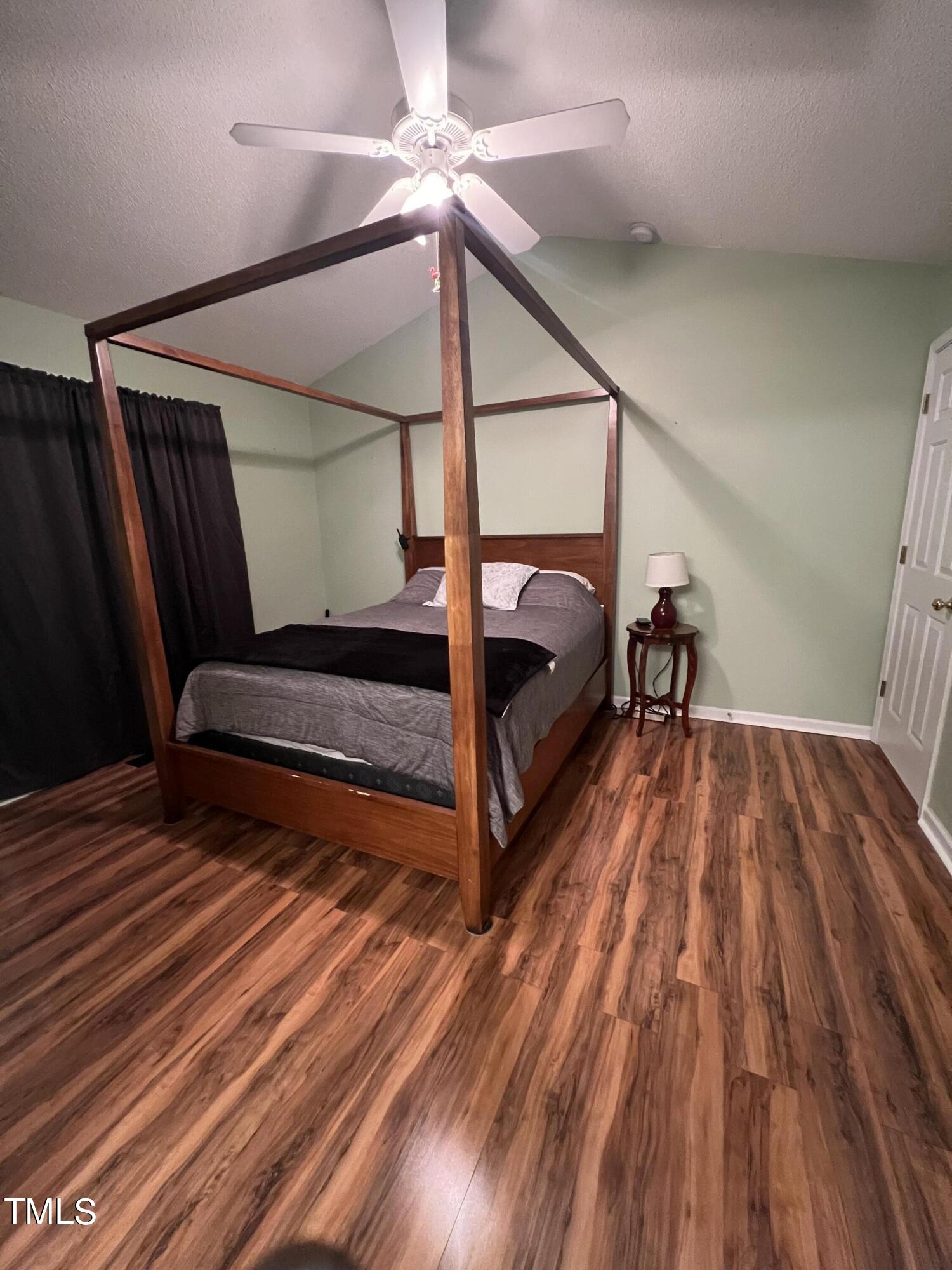 105 Gentle Rio Court Property Photo 14