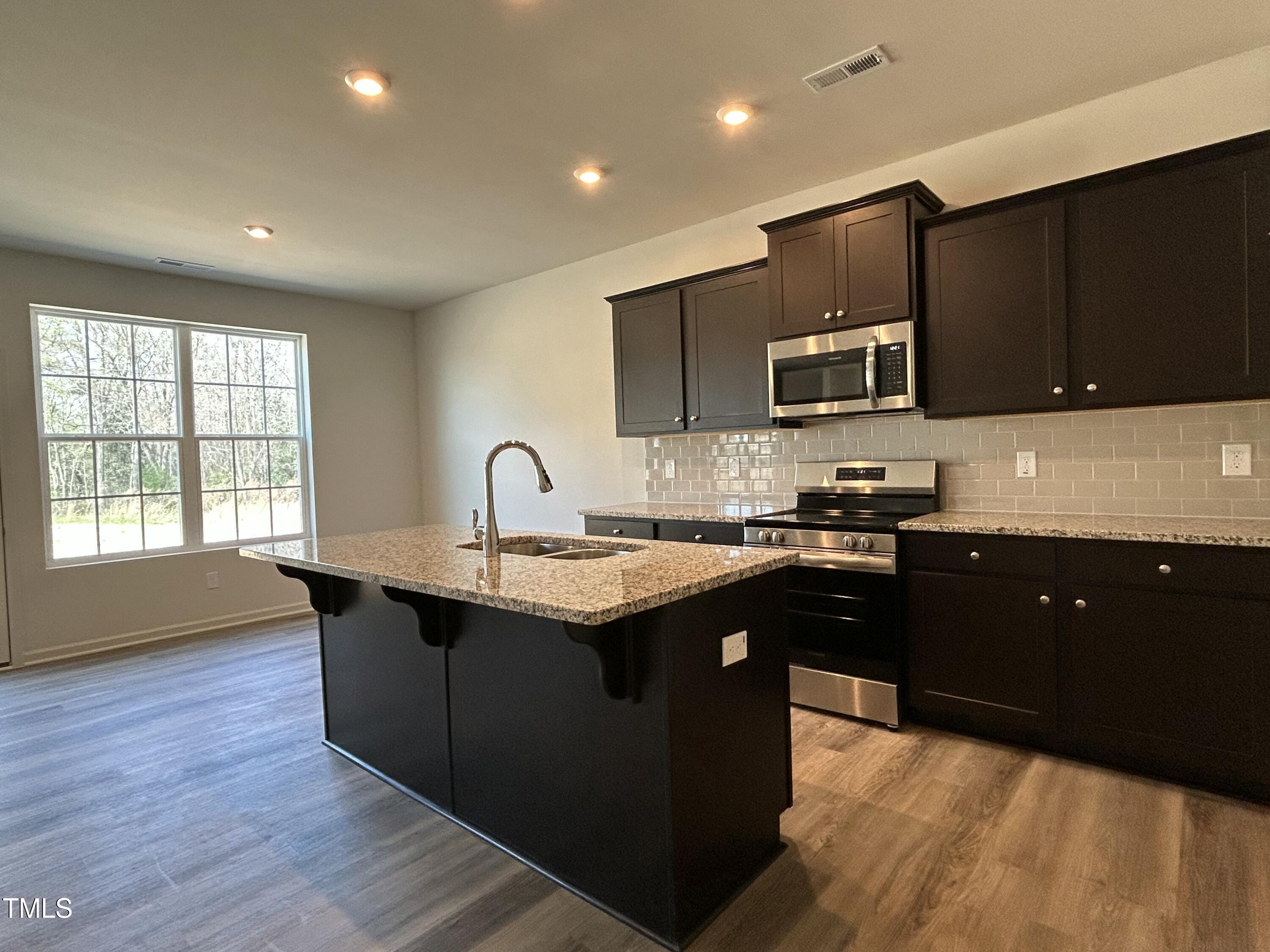 259 Johnson Ridge Way Property Photo 14
