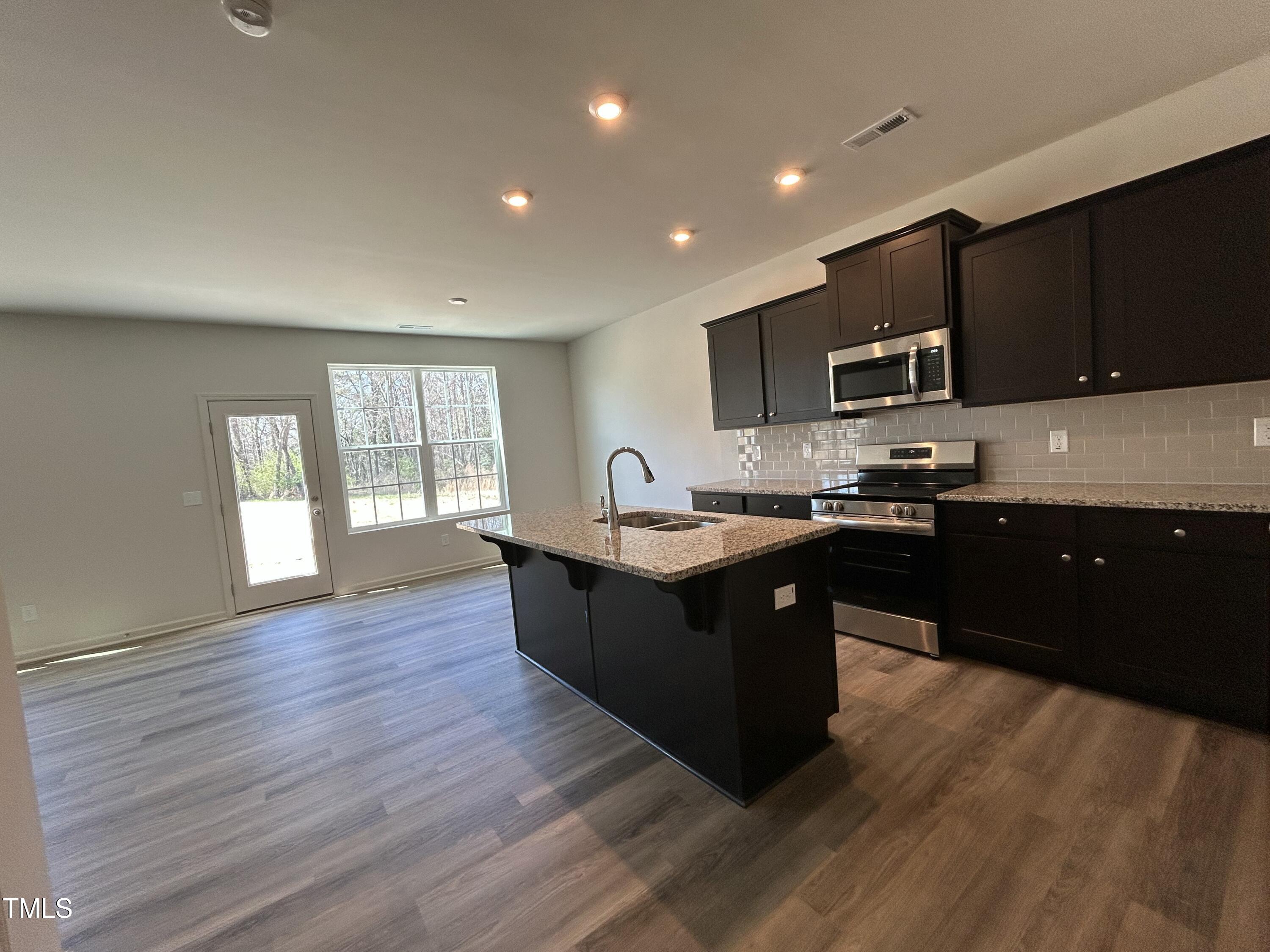 259 Johnson Ridge Way Property Photo 17