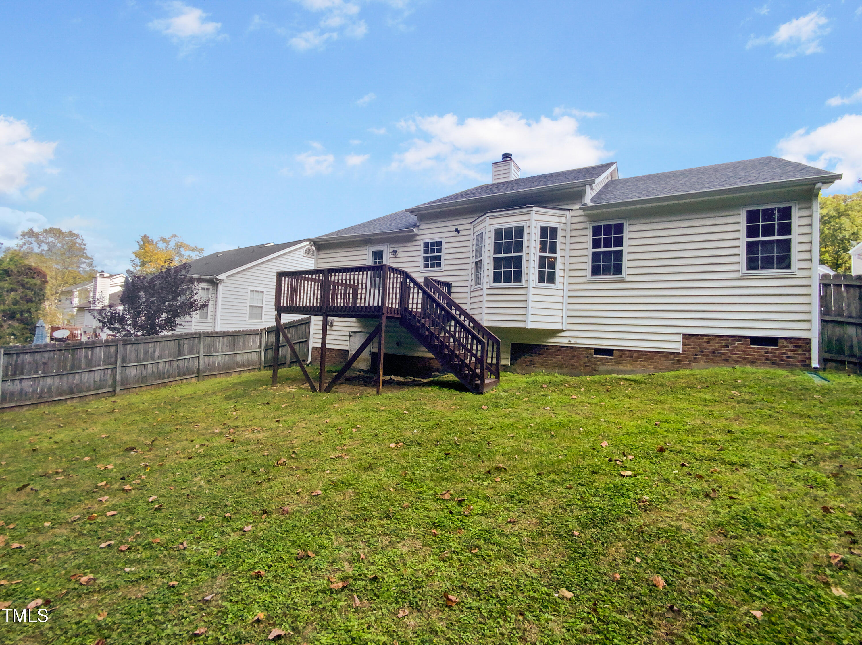 6849 Coventry Ridge Road Property Photo 8