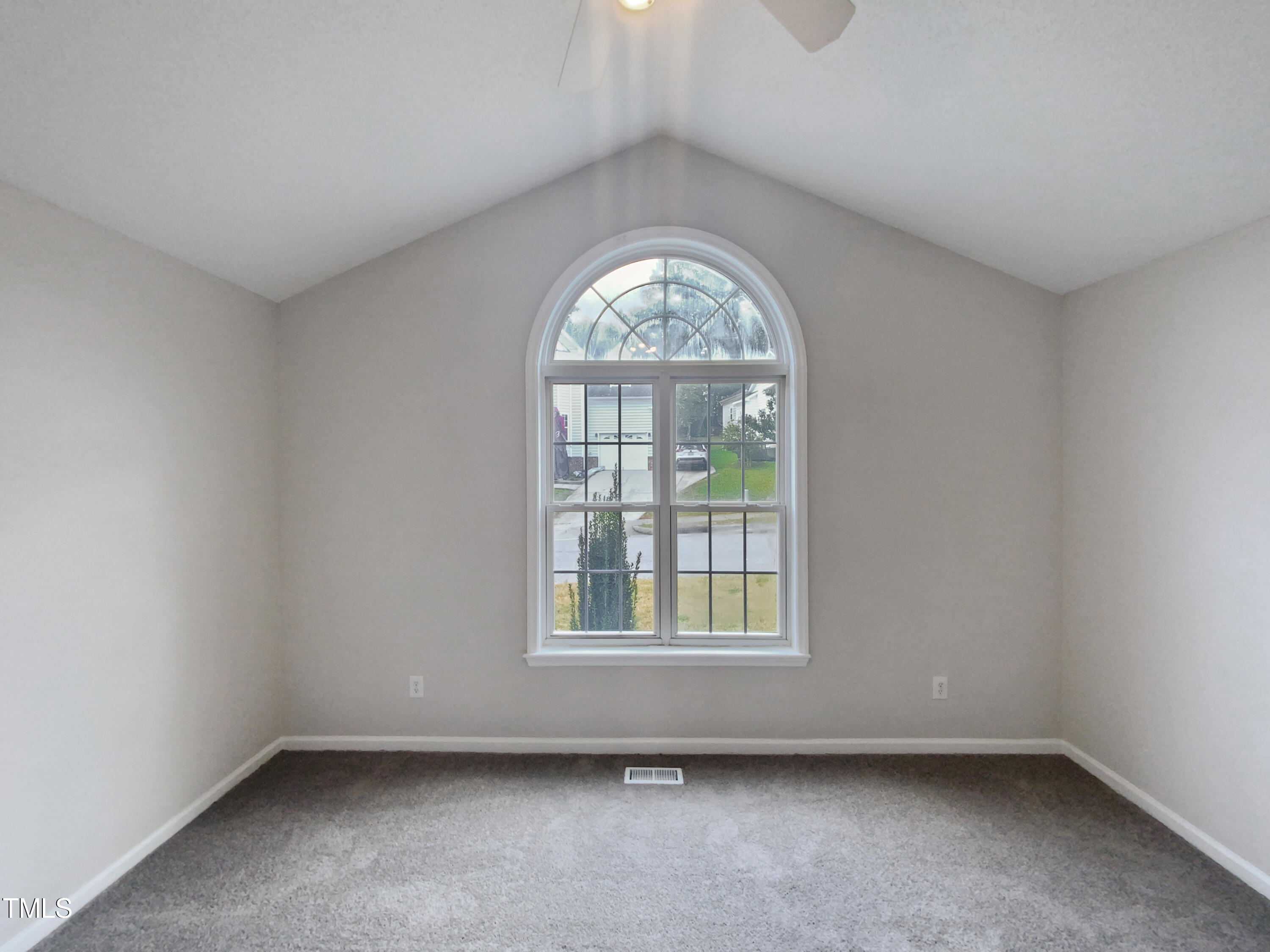 6849 Coventry Ridge Road Property Photo 16