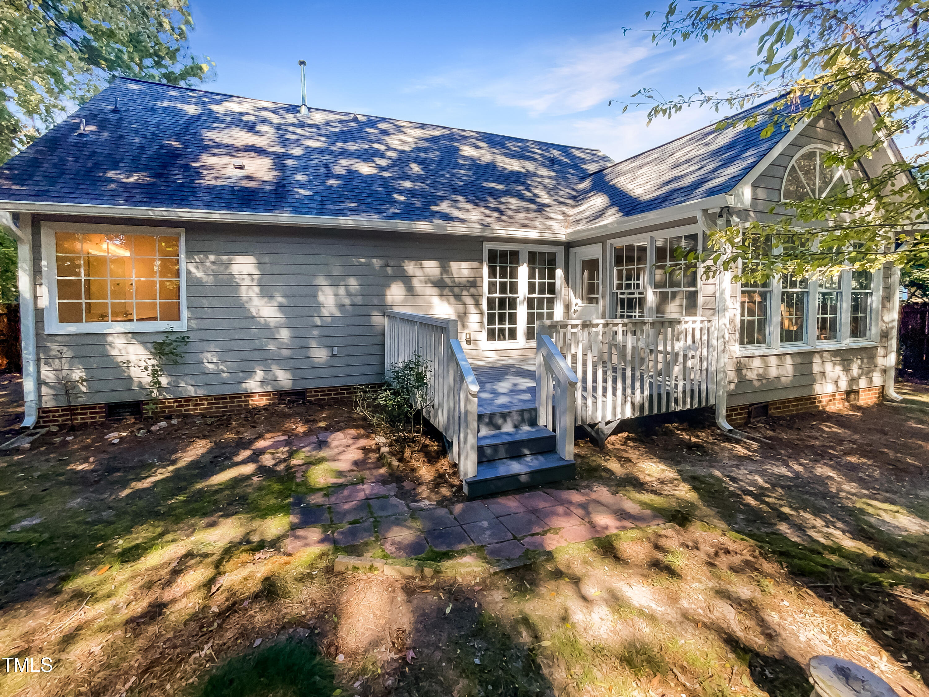 605 Holly Branch Drive Property Photo 8