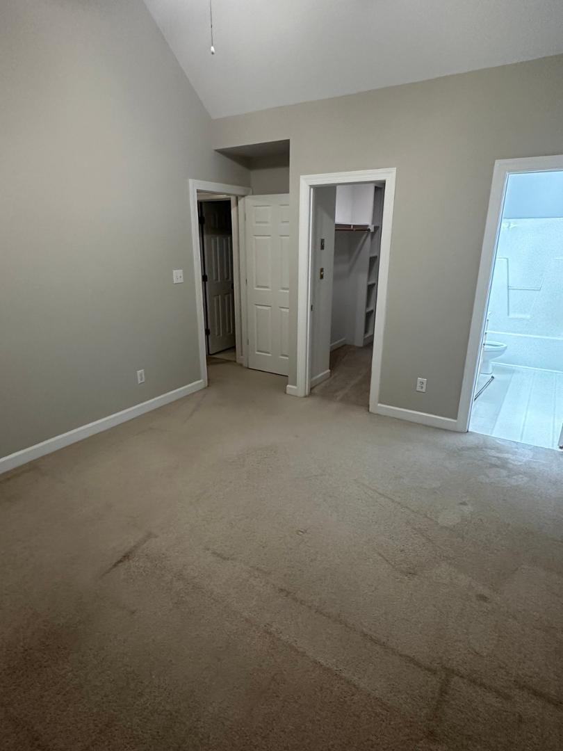 2924 Golden Oak Court Property Photo 8