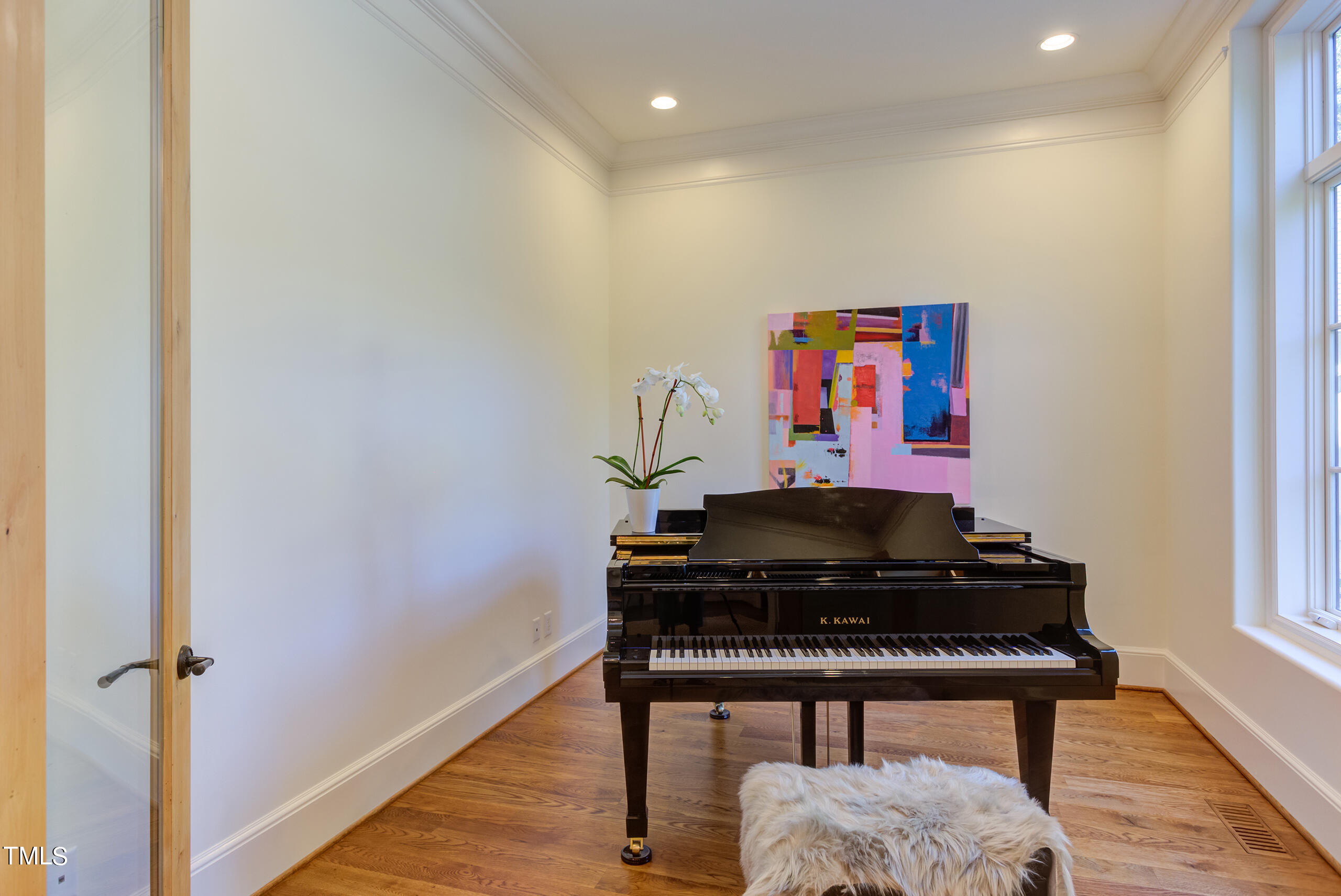 781 Smith Level Road Property Photo 10