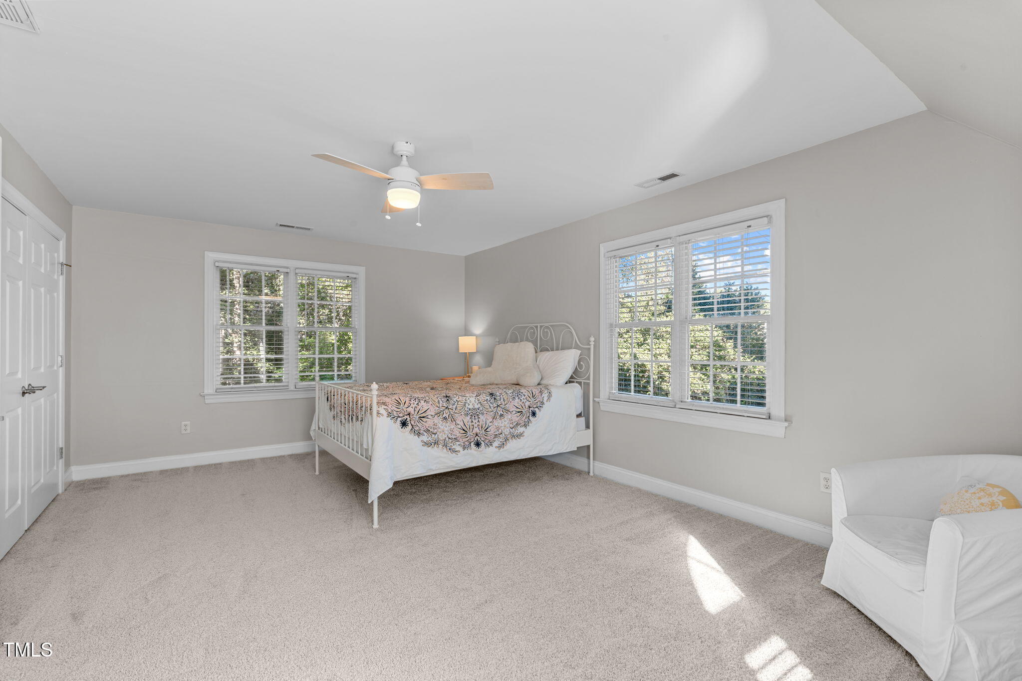 305 Elam Street Property Photo 27