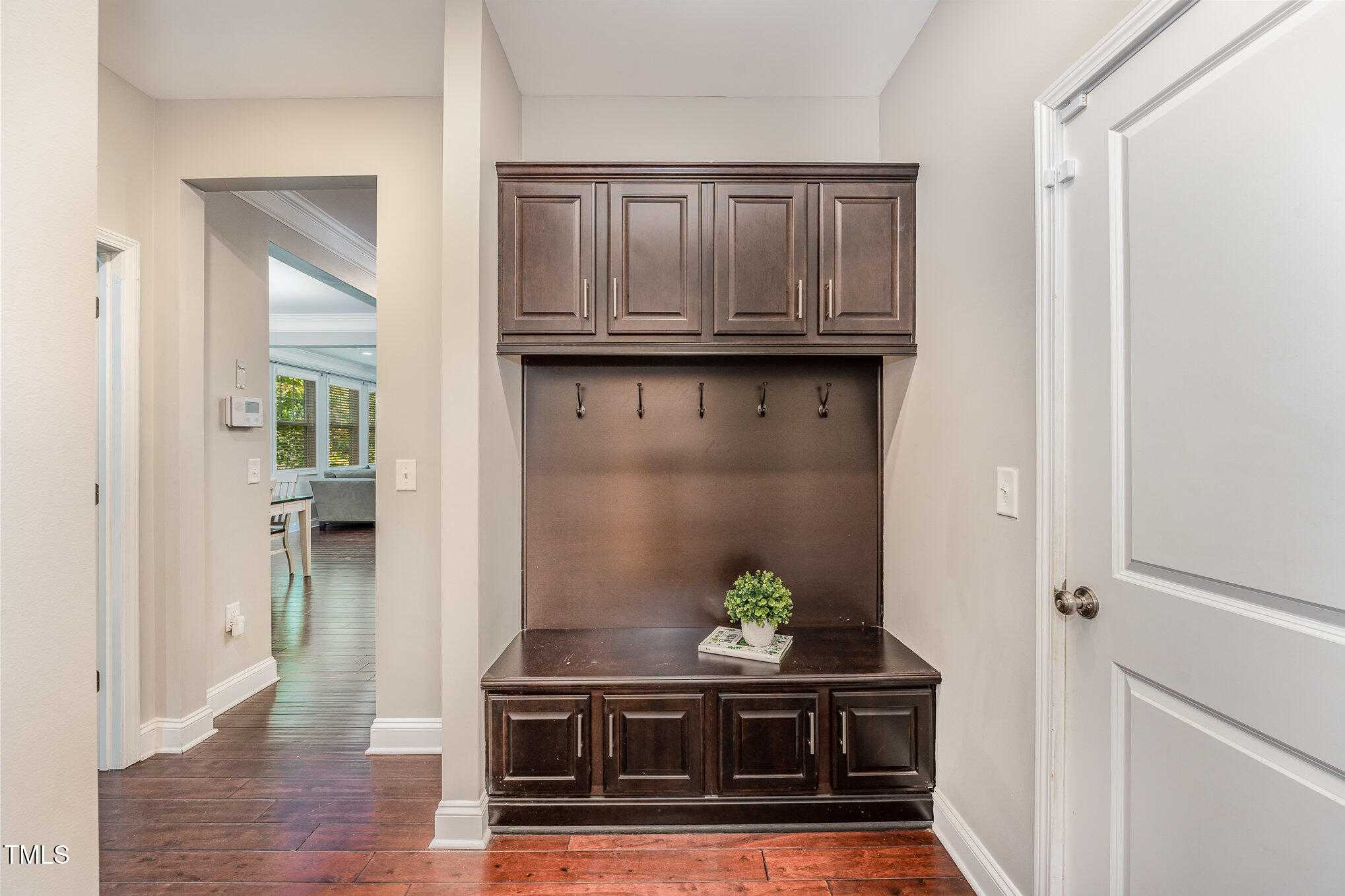 2716 Bushy Lake Cove Property Photo 12