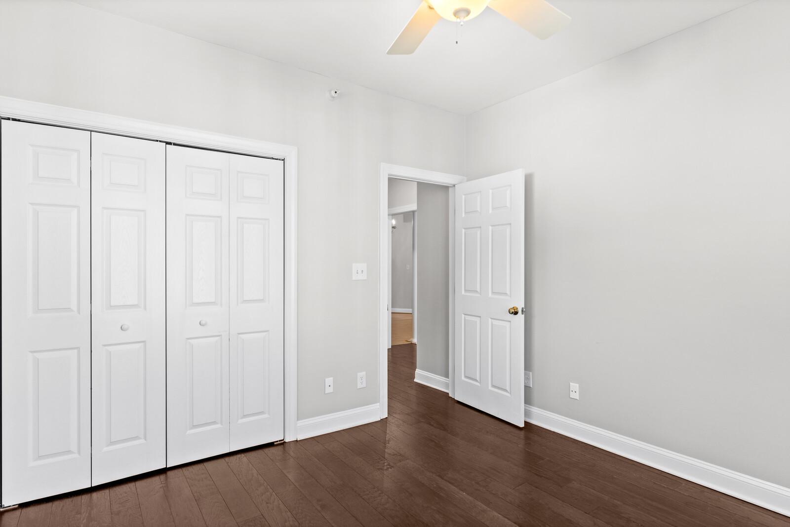 1231 Kelton Cottage Way Property Photo 22
