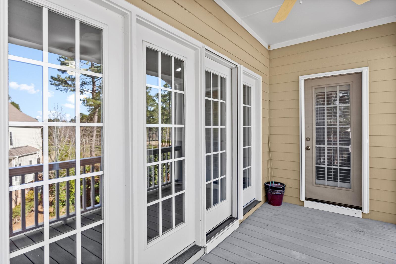 1231 Kelton Cottage Way Property Photo 30