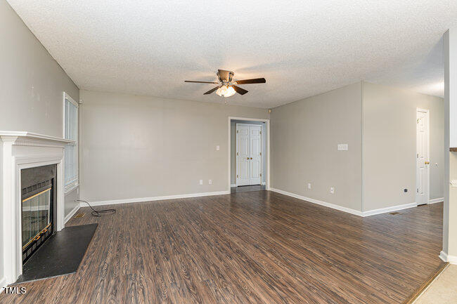 5008 Dantonville Court Property Photo 5