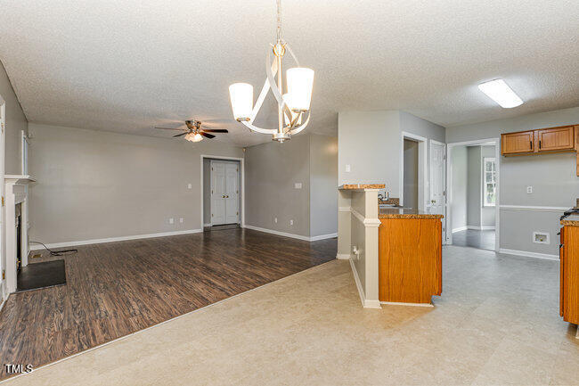 5008 Dantonville Court Property Photo 7
