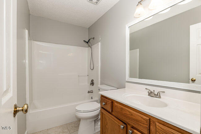 5008 Dantonville Court Property Photo 13