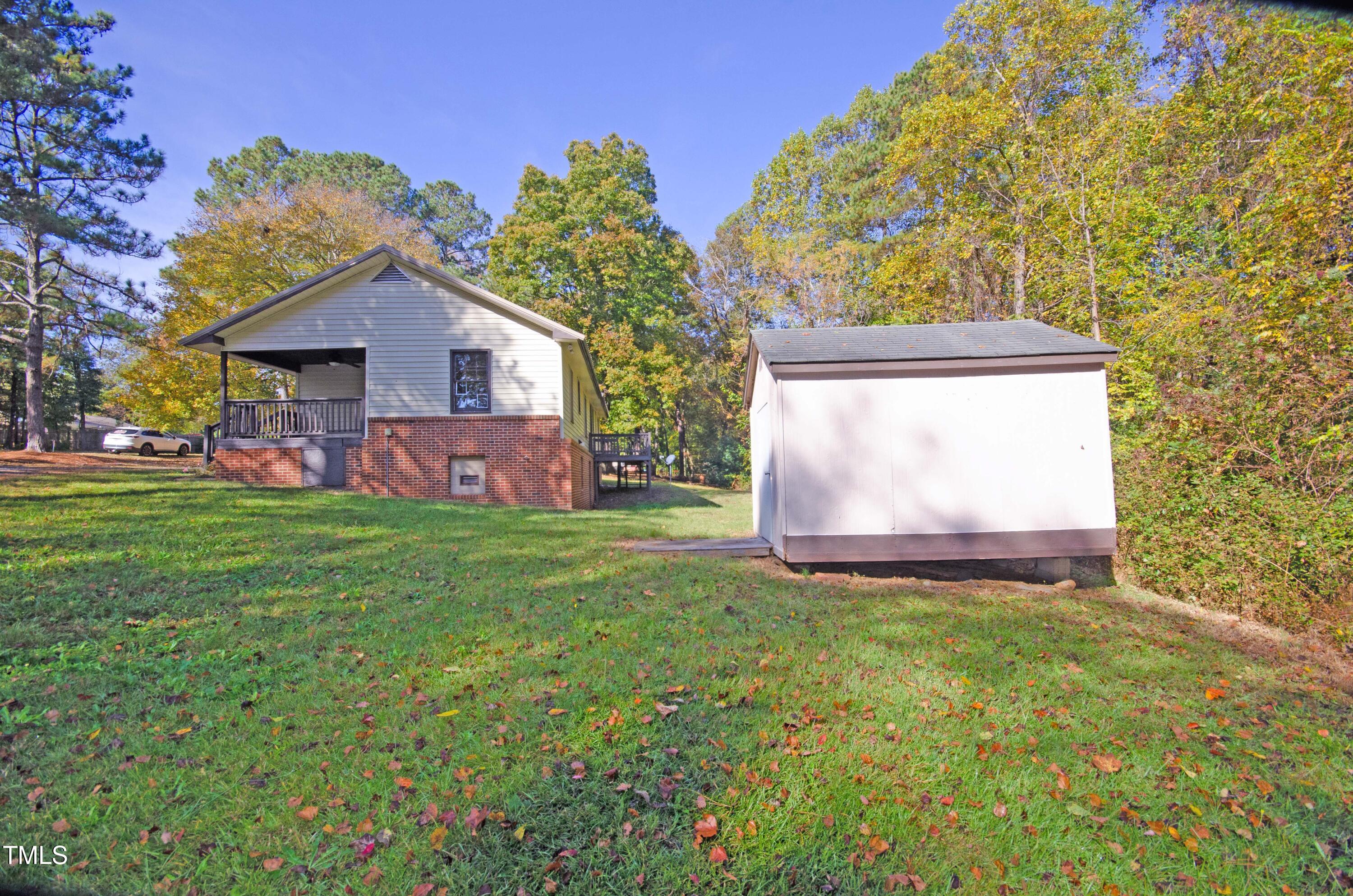 707 Burgess Circle Property Photo 5