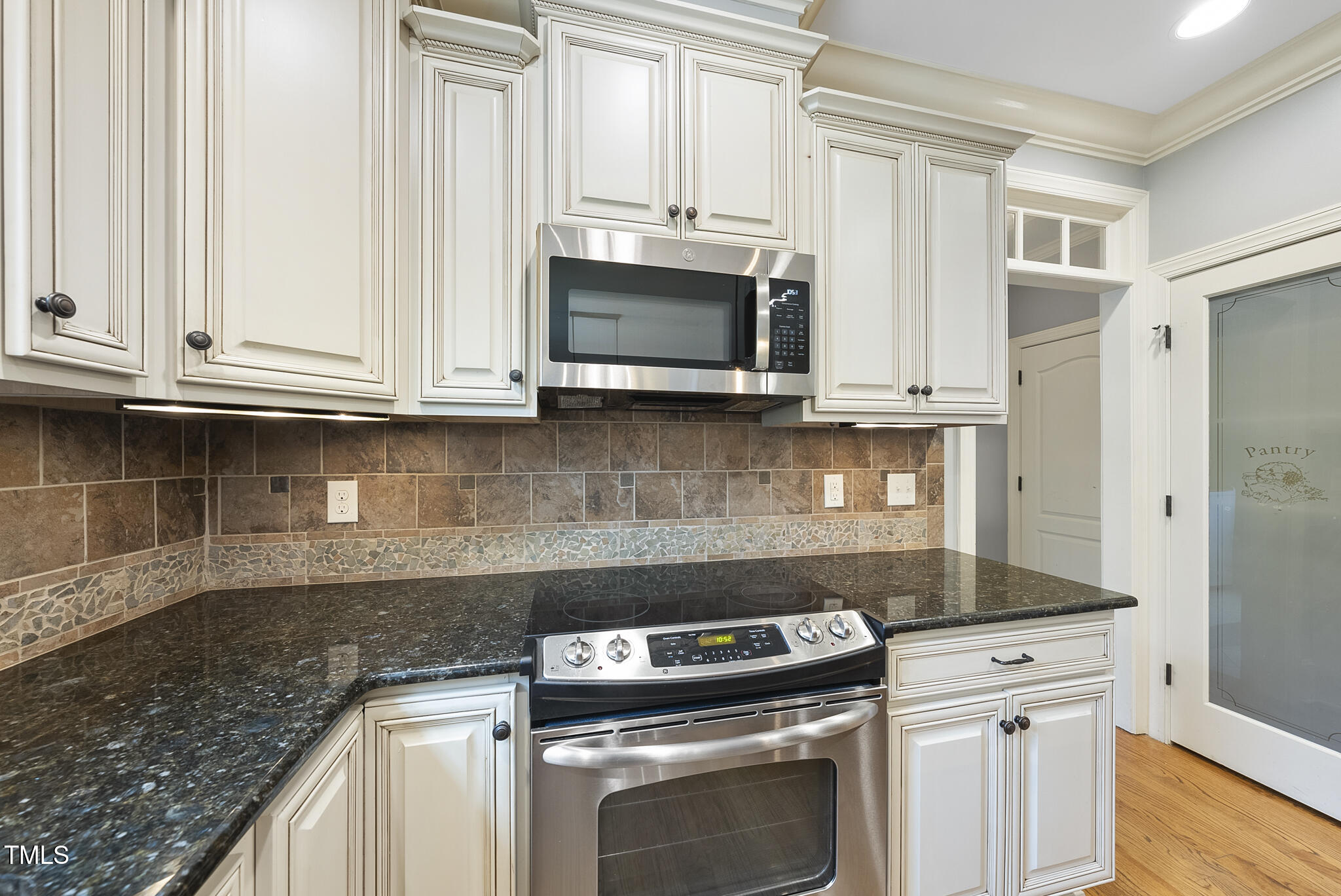 3708 Nether Ridge Road Property Photo 7