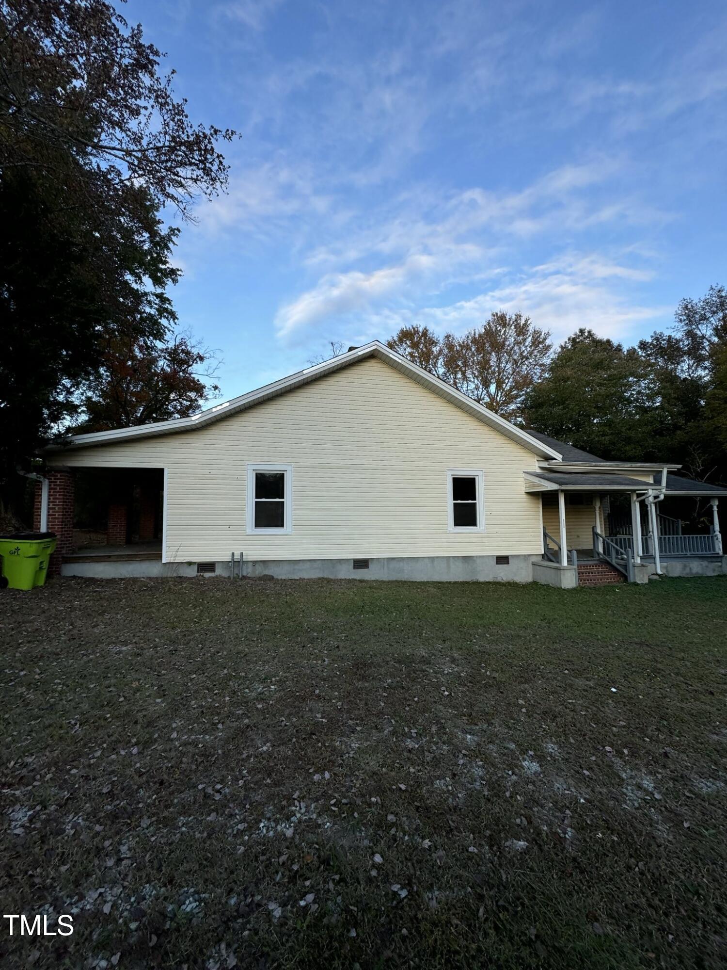 2912 Cheek Road Property Photo 2