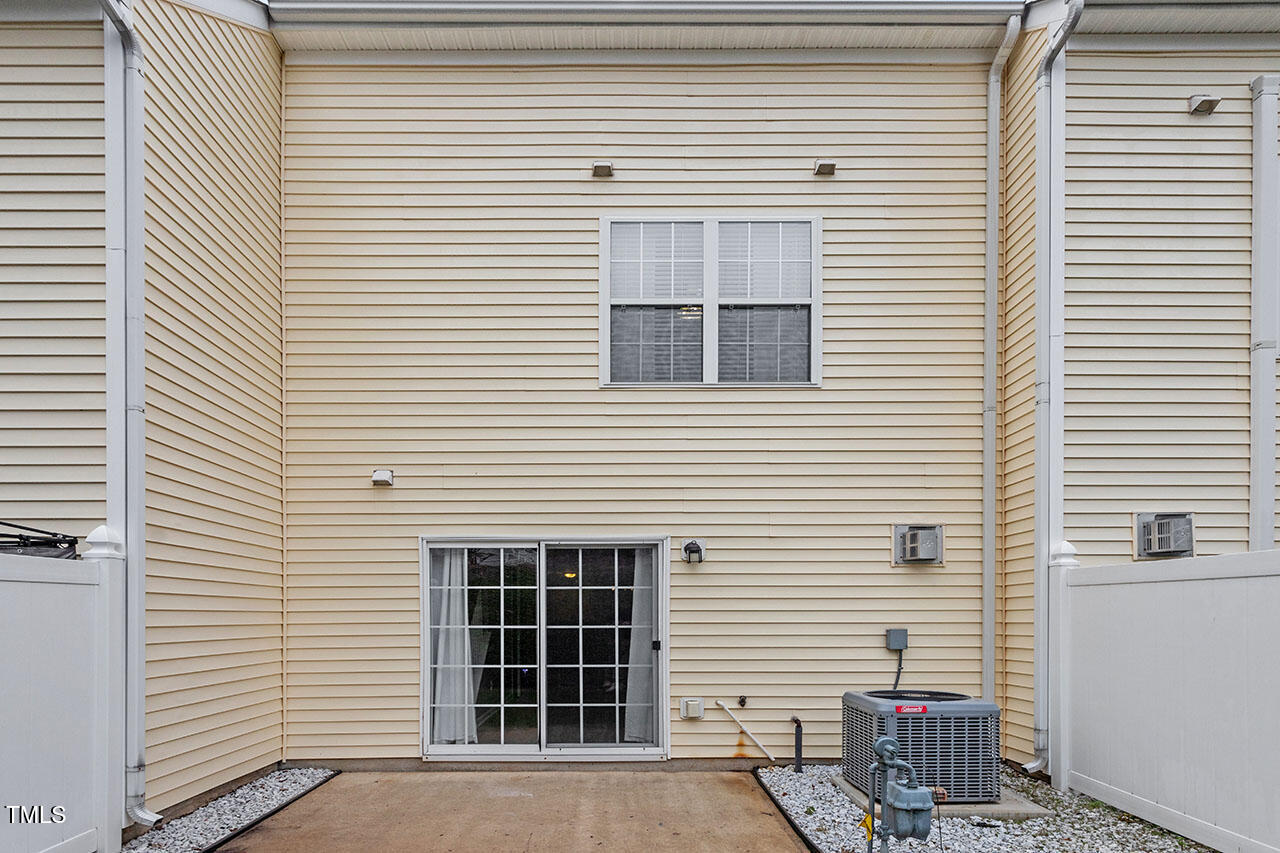 2633 Vega Court Property Photo 5