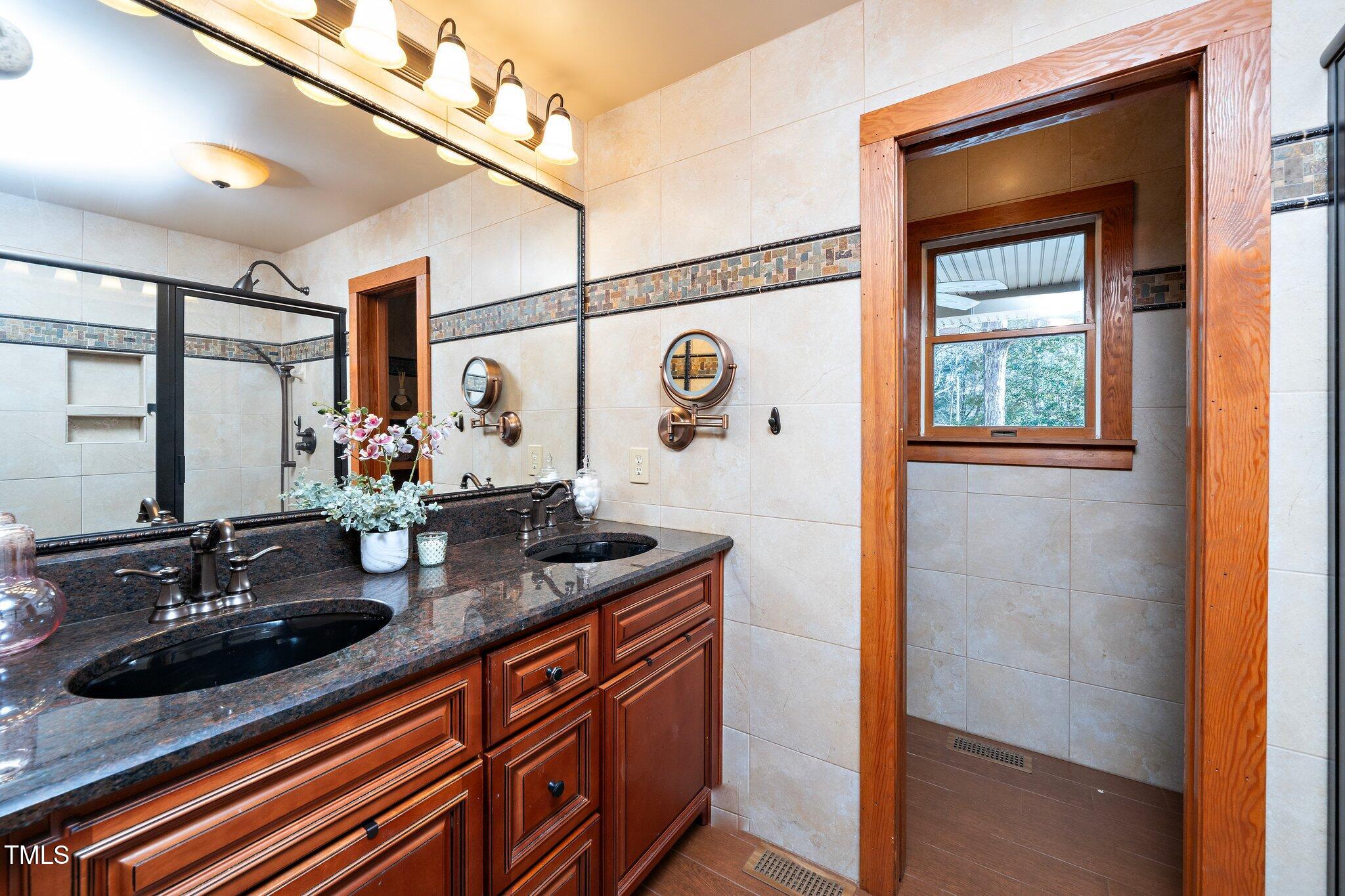 7925 S Highway 55 Property Photo 20