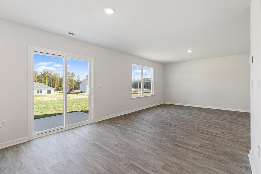210 Bay Laurel Drive Property Photo 16
