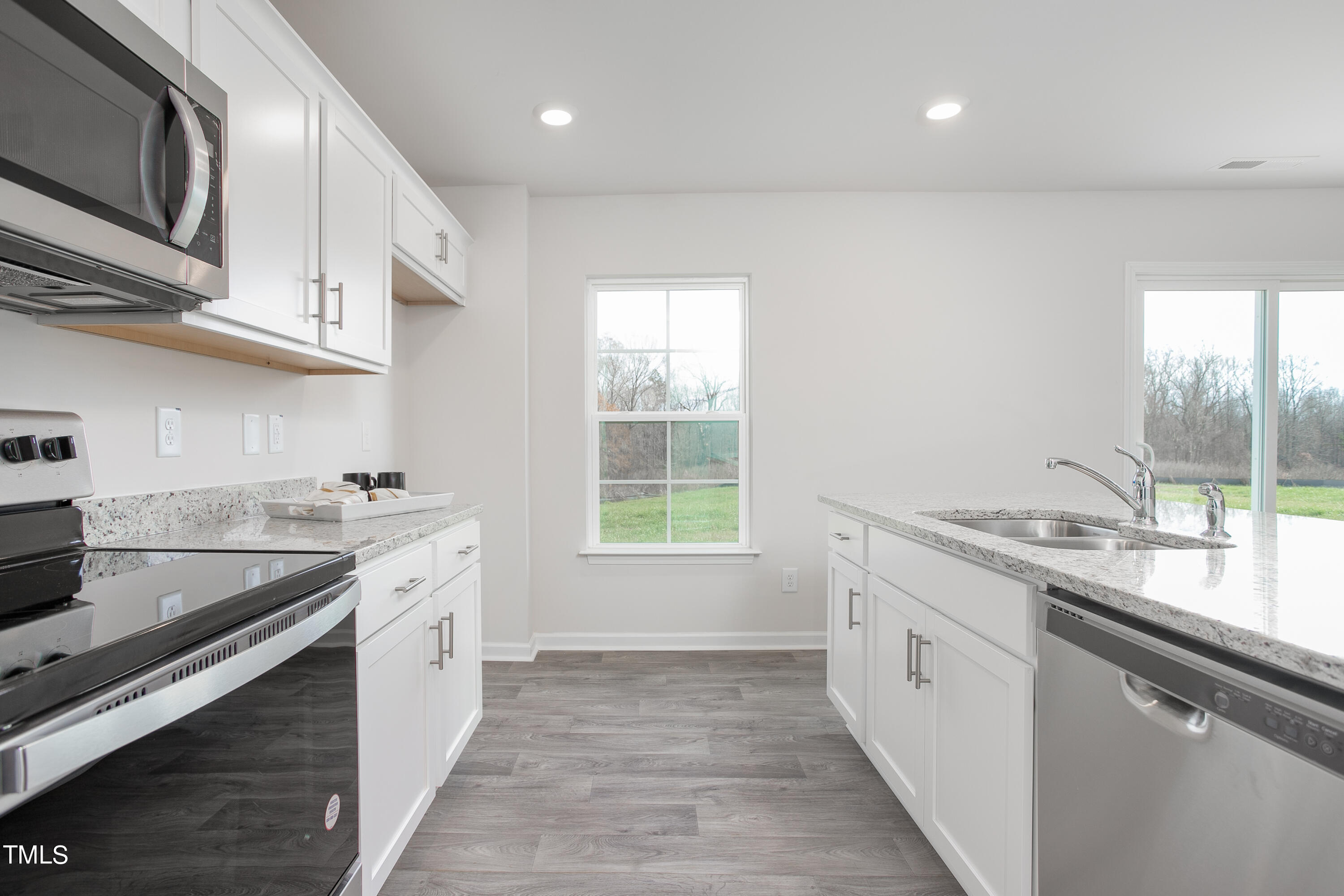 311 Leven Drive Property Photo 11