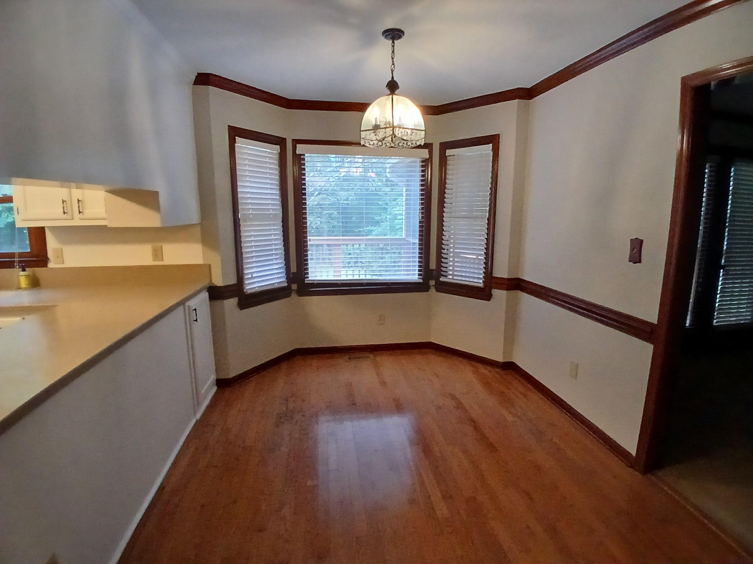 3909 Durnford Drive Property Photo 7