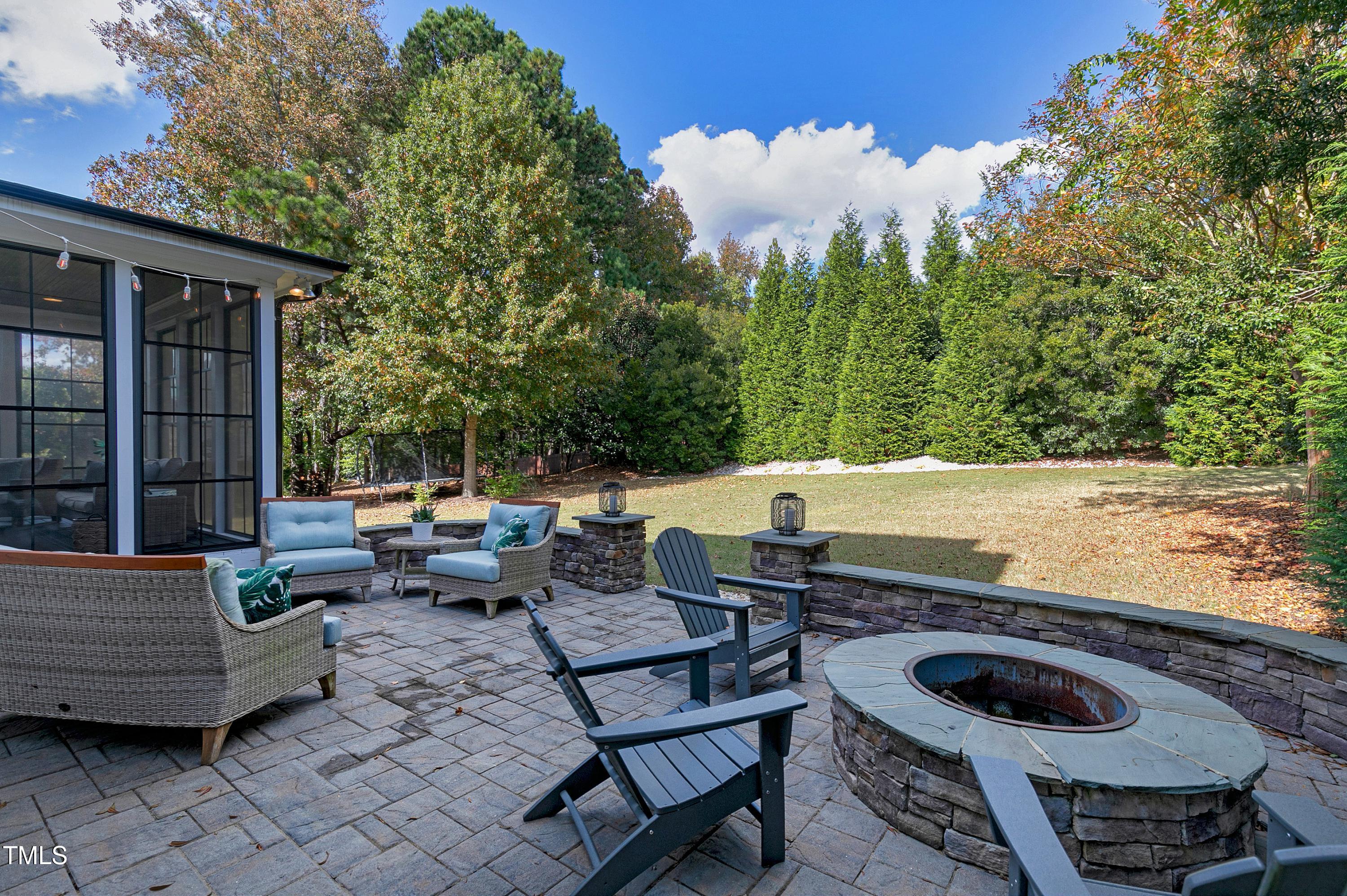 210 Sunset Bluffs Drive Property Photo 48