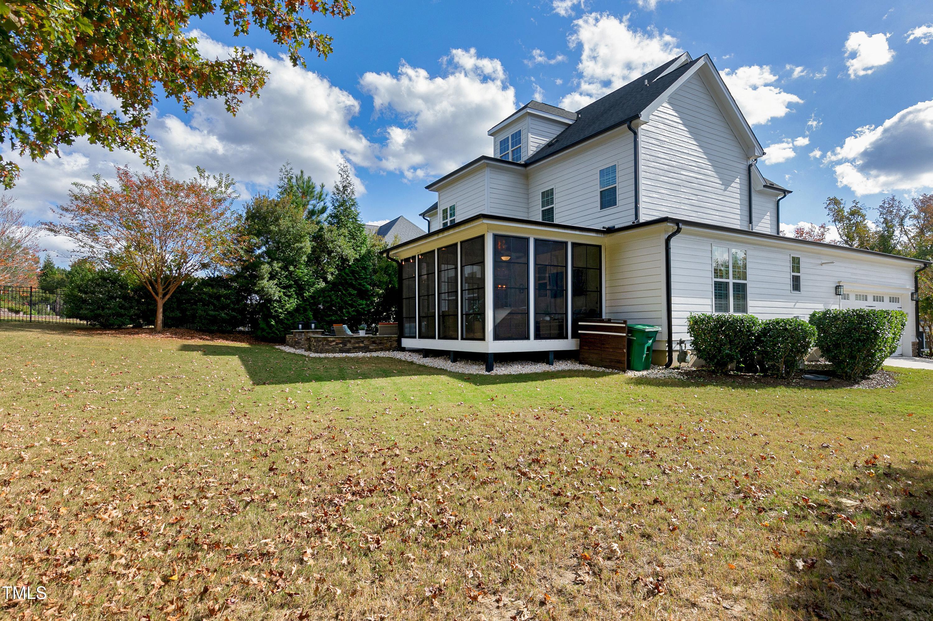 210 Sunset Bluffs Drive Property Photo 52