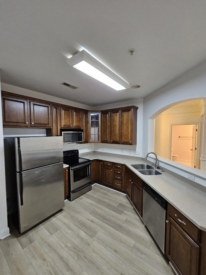 1401 Coopershill Drive Apt 108 Property Photo 6