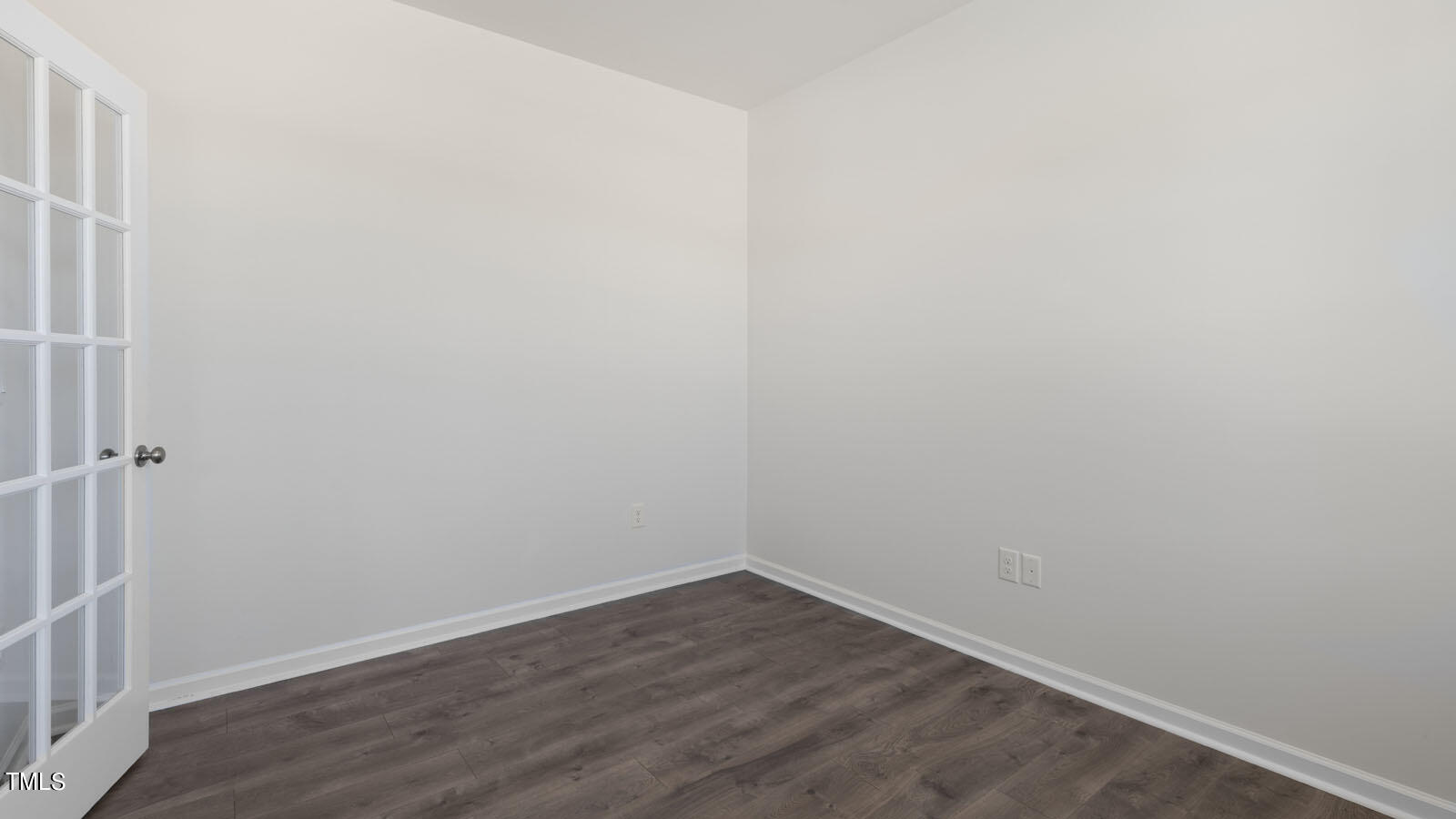 1131 Misty Creek Drive Property Photo 5
