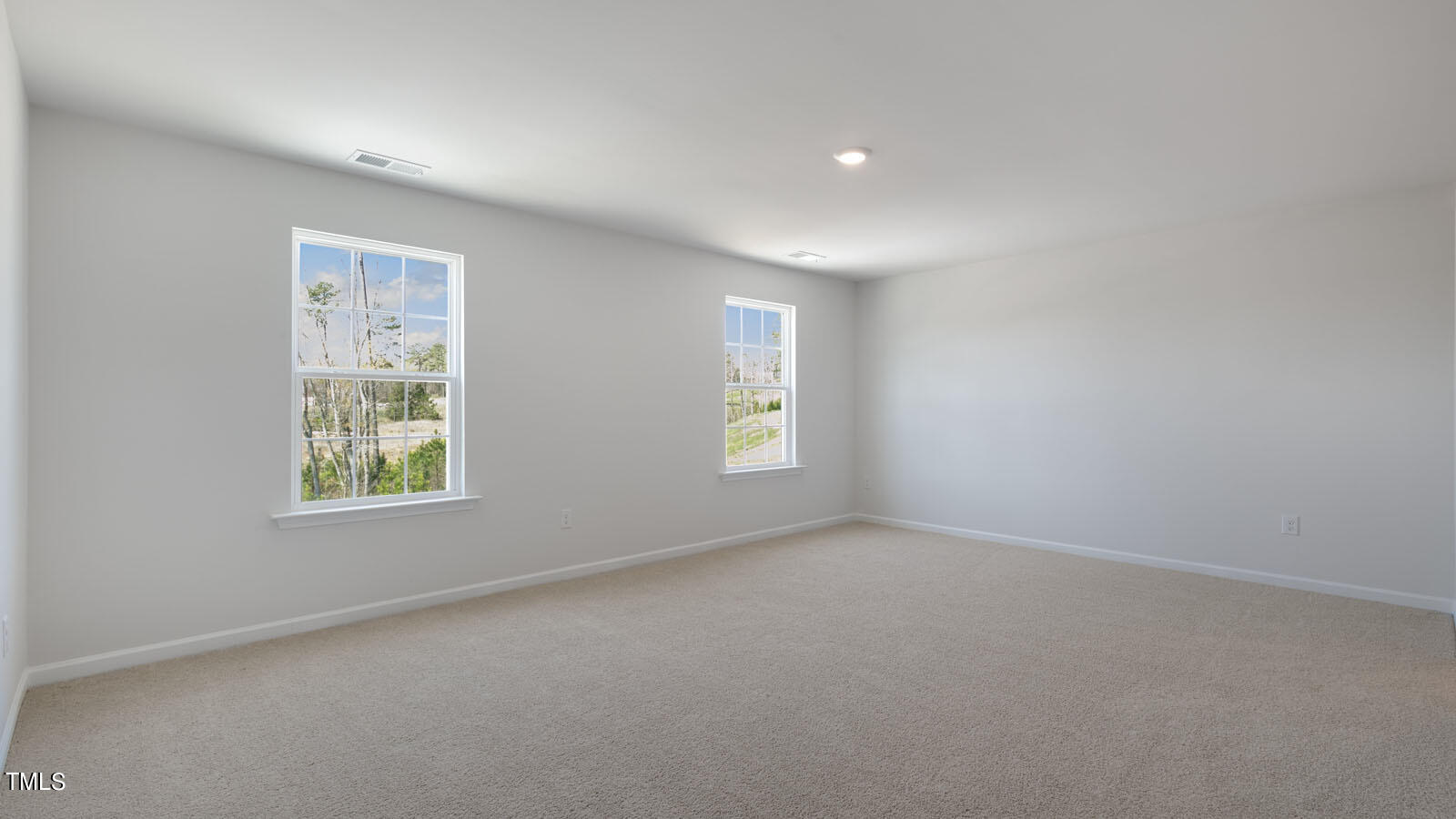 1131 Misty Creek Drive Property Photo 13