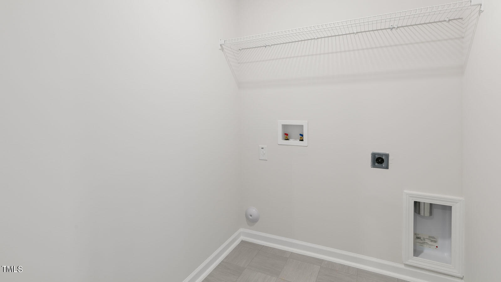 1131 Misty Creek Drive Property Photo 24