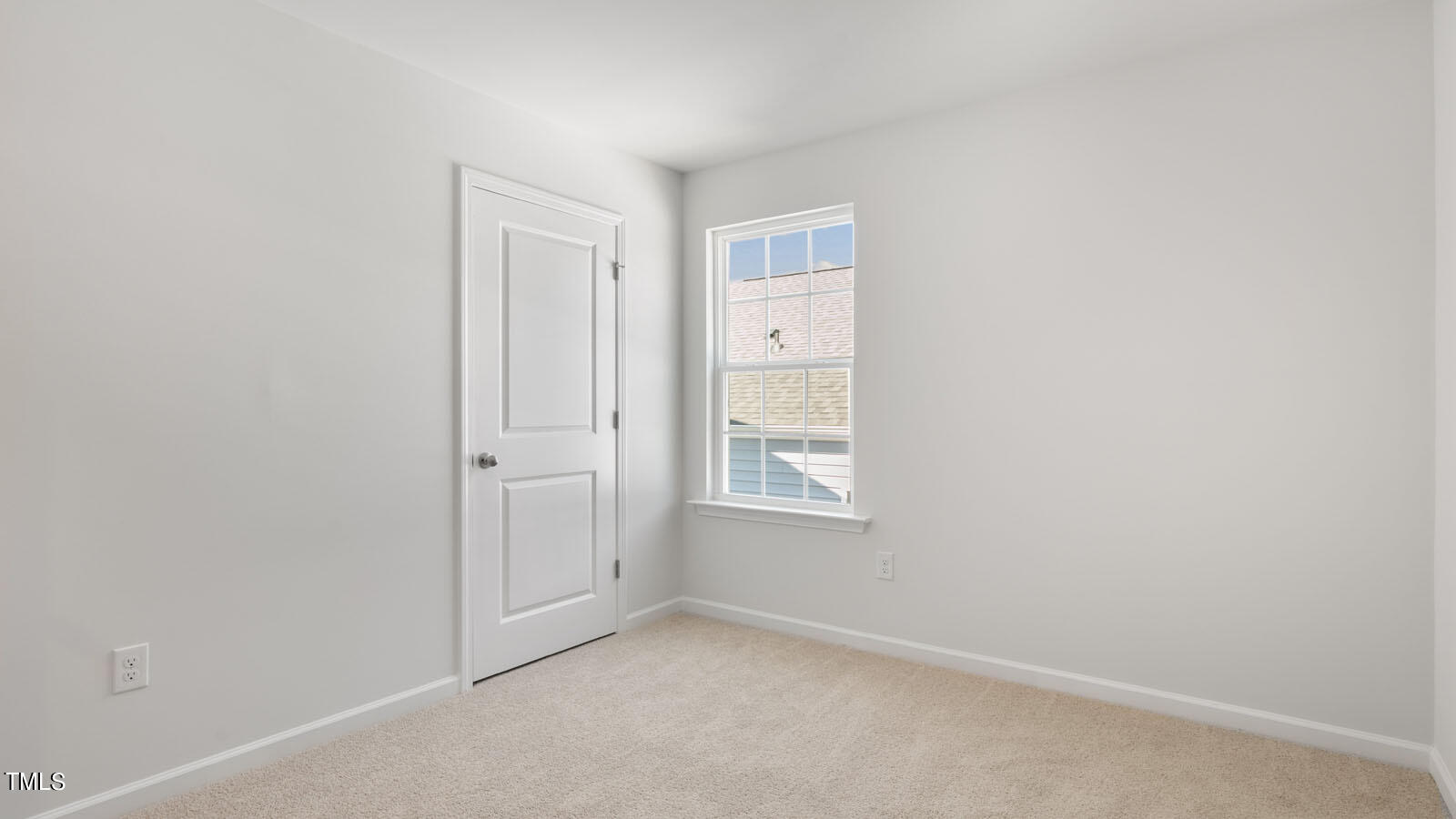 1131 Misty Creek Drive Property Photo 28