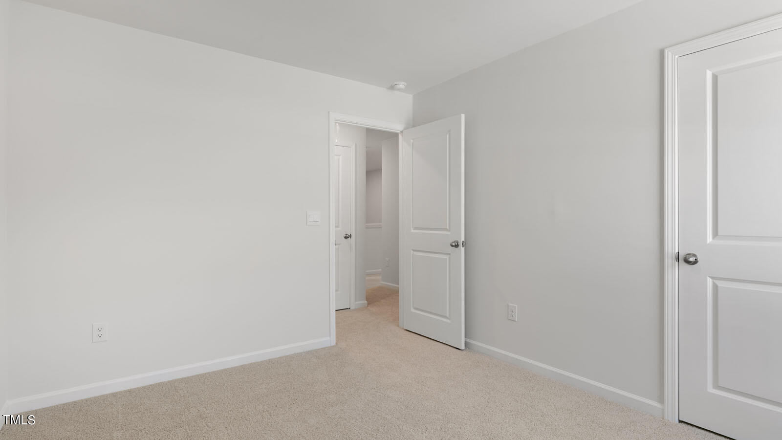 1131 Misty Creek Drive Property Photo 29