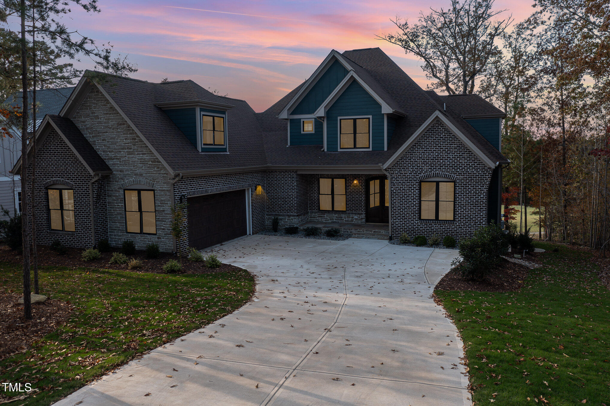 736 Golfers View View Property Photo 2