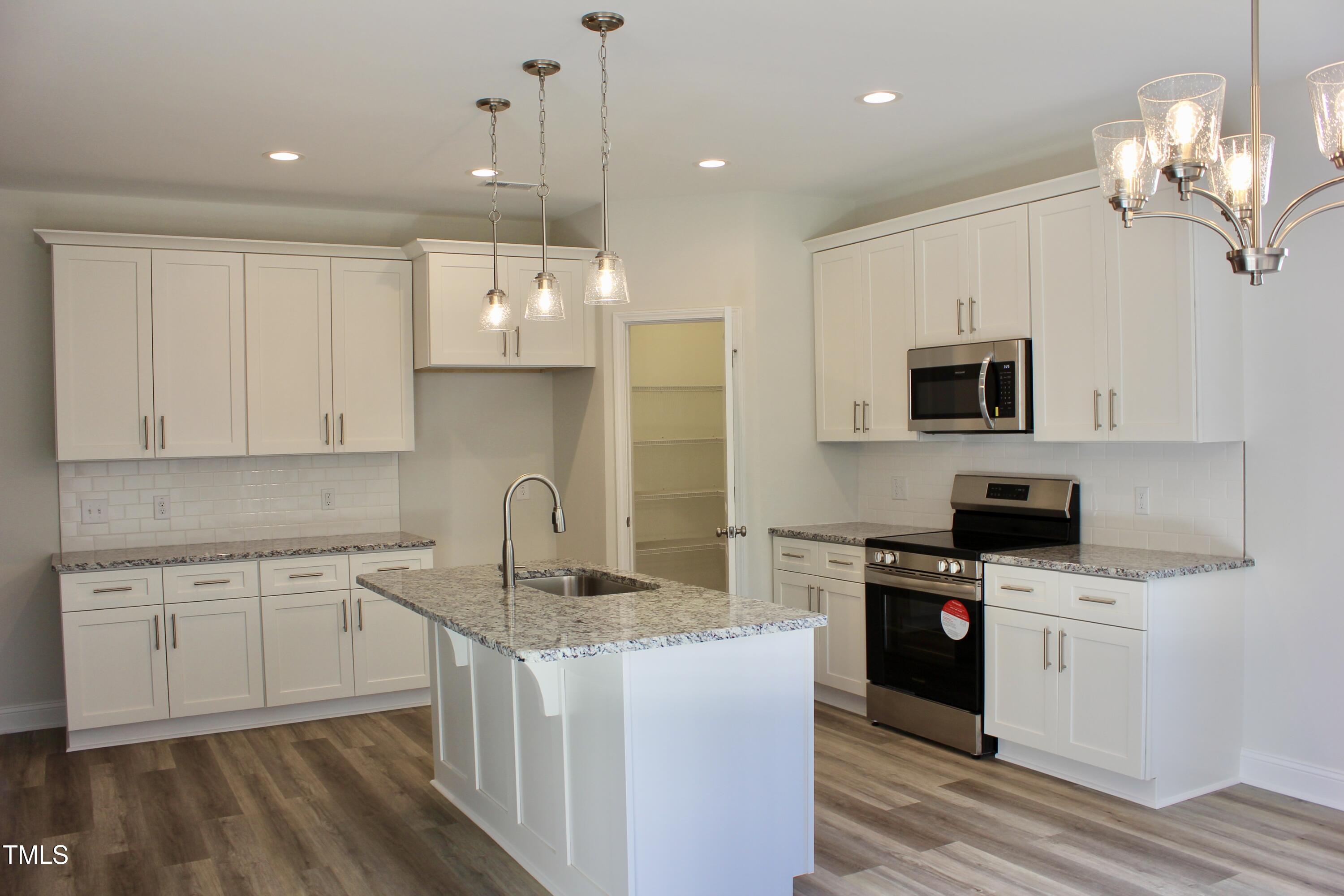 59 Mossy Bridge Court Property Photo 4