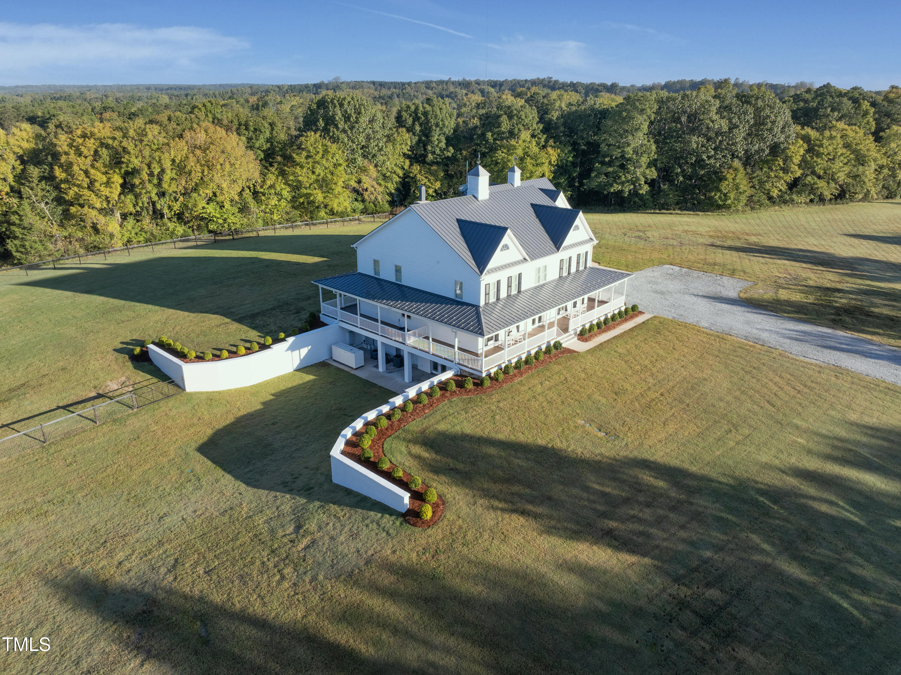 8589 Mcghees Mill Road Property Photo 4