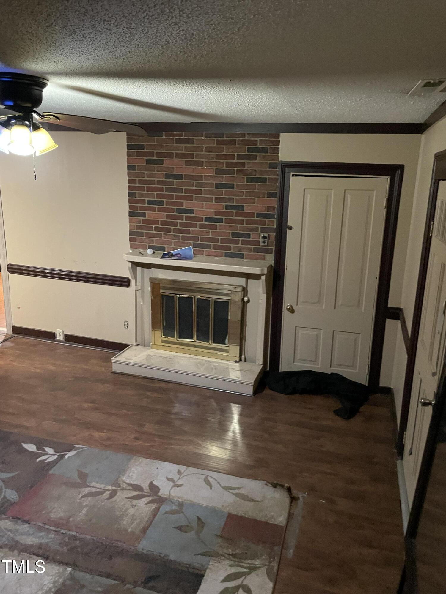 206 W Garner Road Property Photo 3
