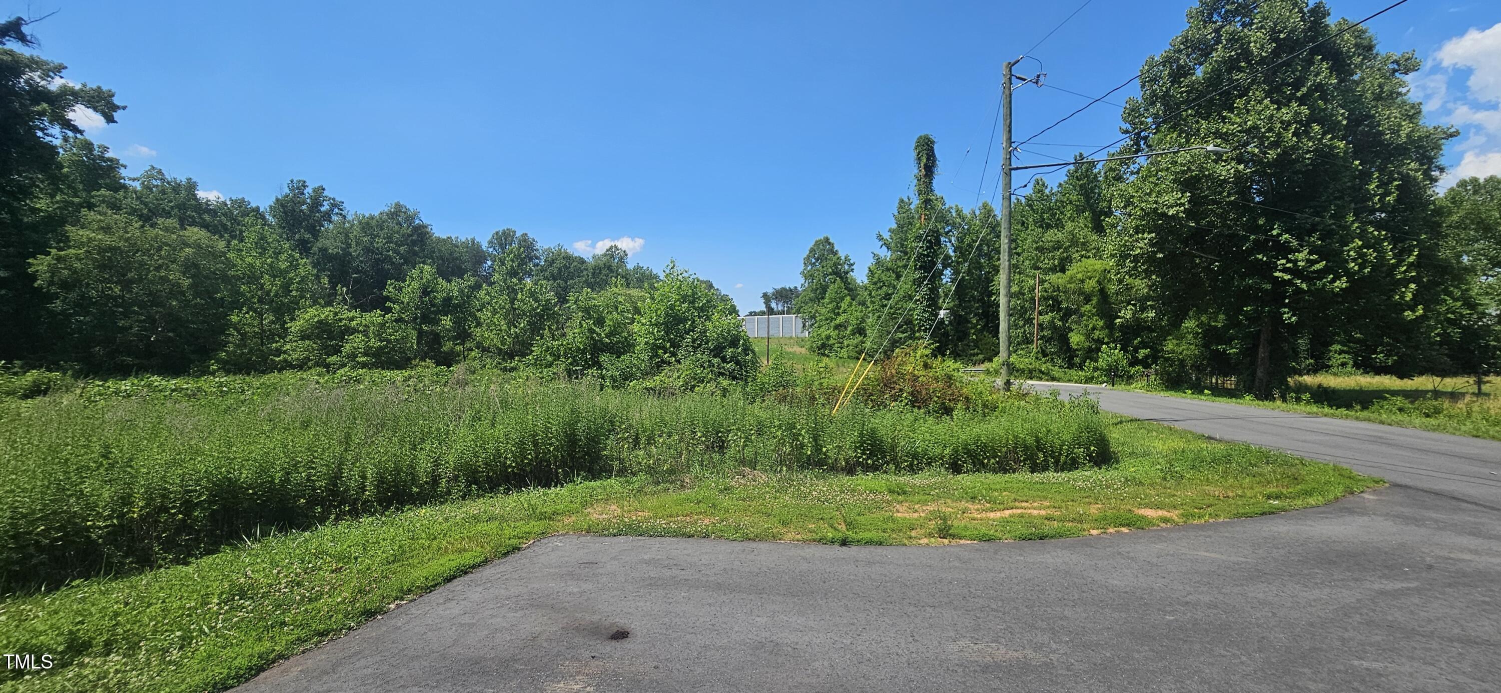 4880 Phelps Drive Property Photo 2